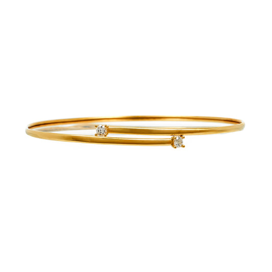 Pre-Owned 9ct Gold CZ Crossover Bangle Bracelet