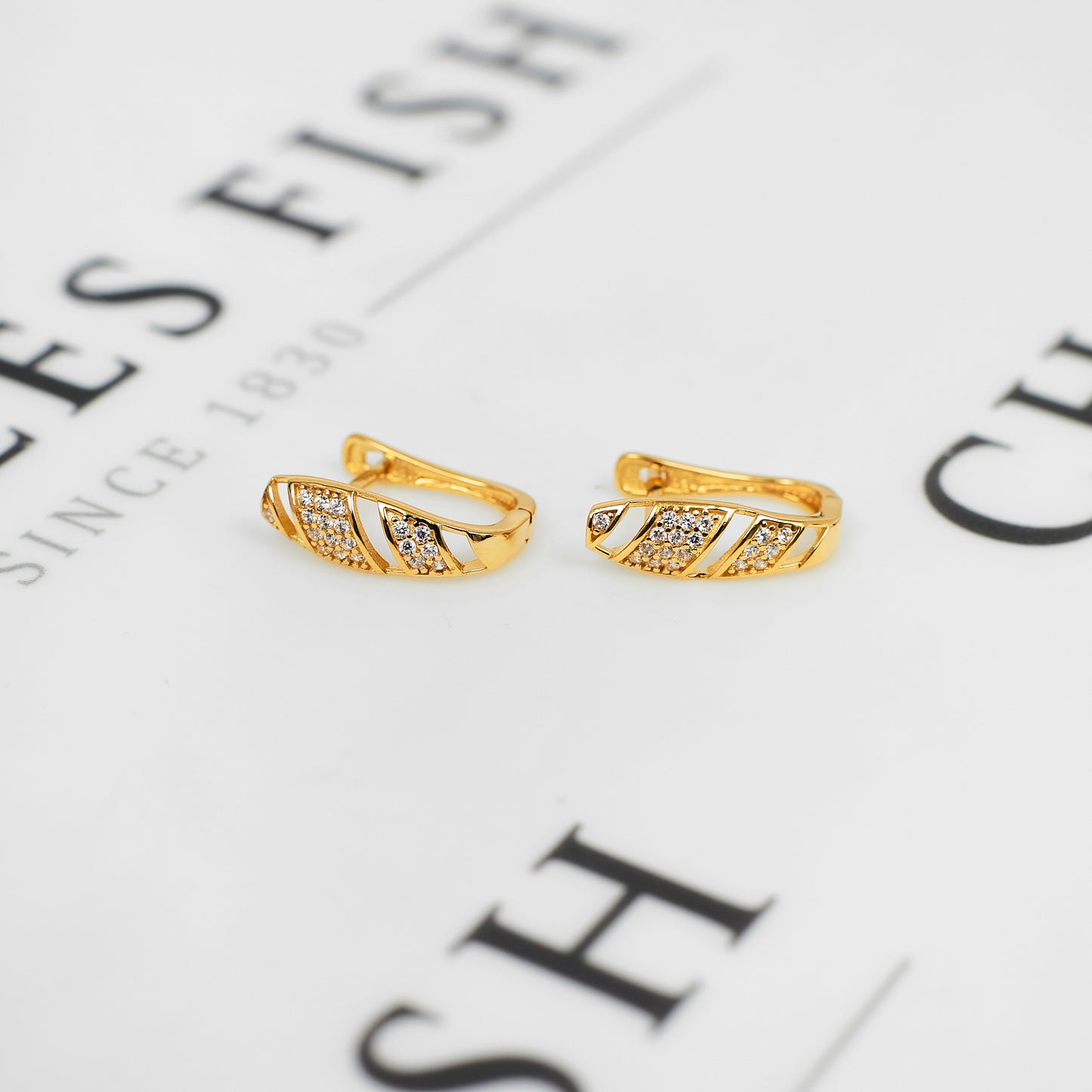 Pre-Owned 18ct Gold Cubic Zirconia Set Earrings