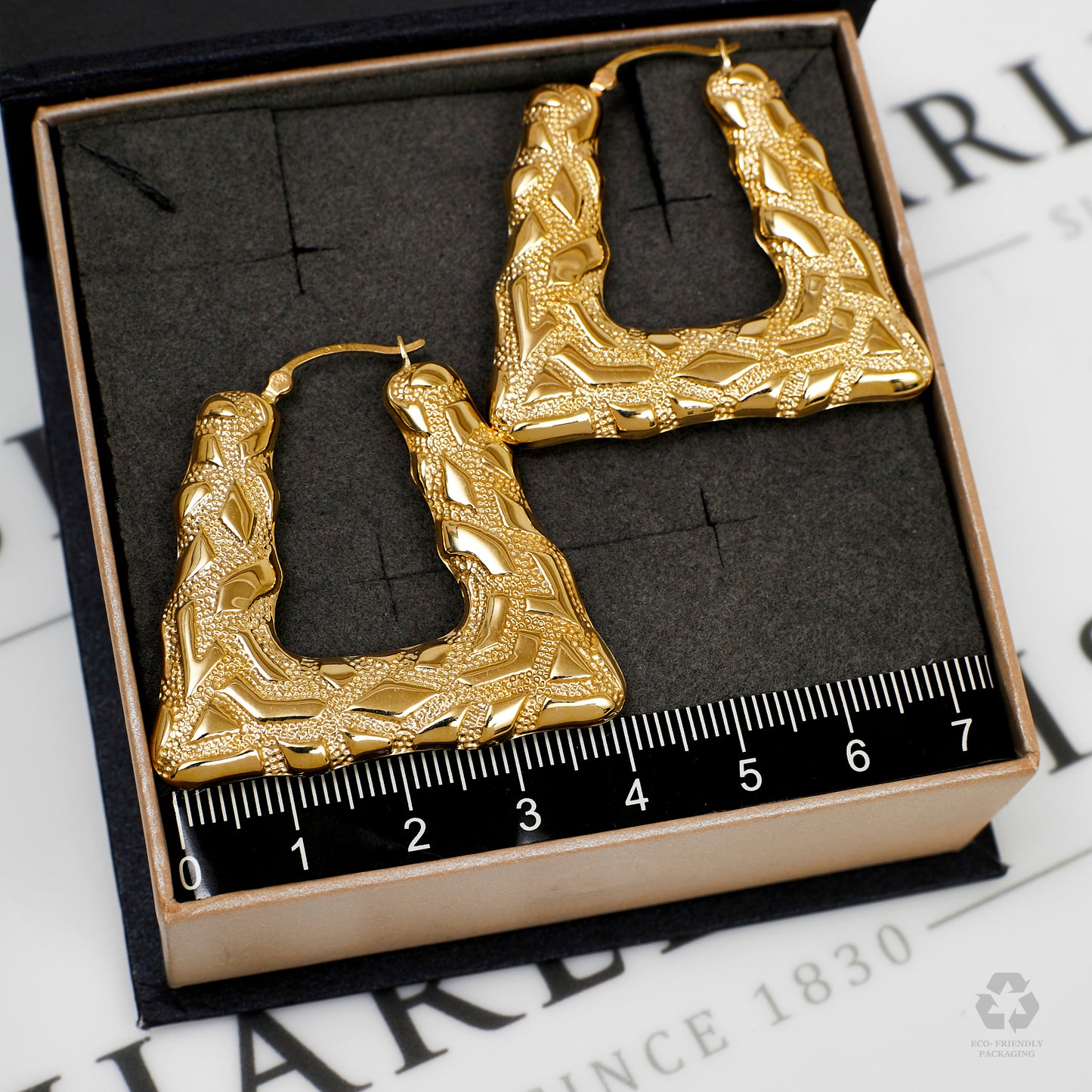Pre-Owned 9ct Gold Barked Large Triangle Earrings
