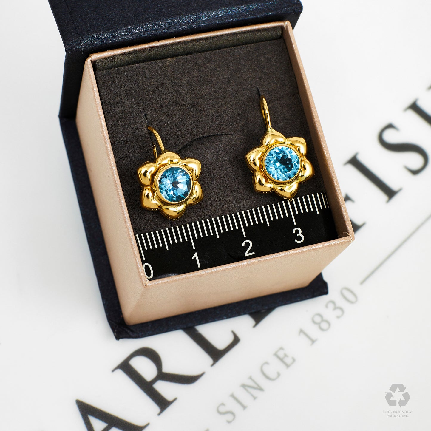 Pre-Owned 18ct Gold Blue Topaz Flower Earrings