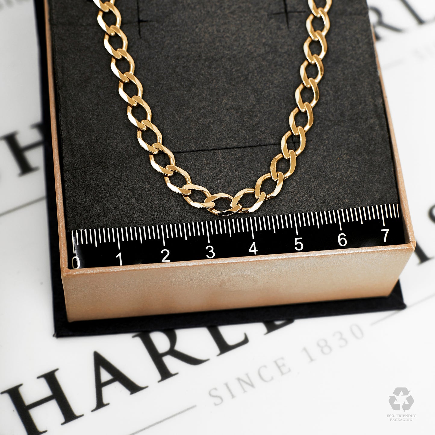 Pre-Owned 9ct Gold 5mm Curb Chain Necklace 22 inches