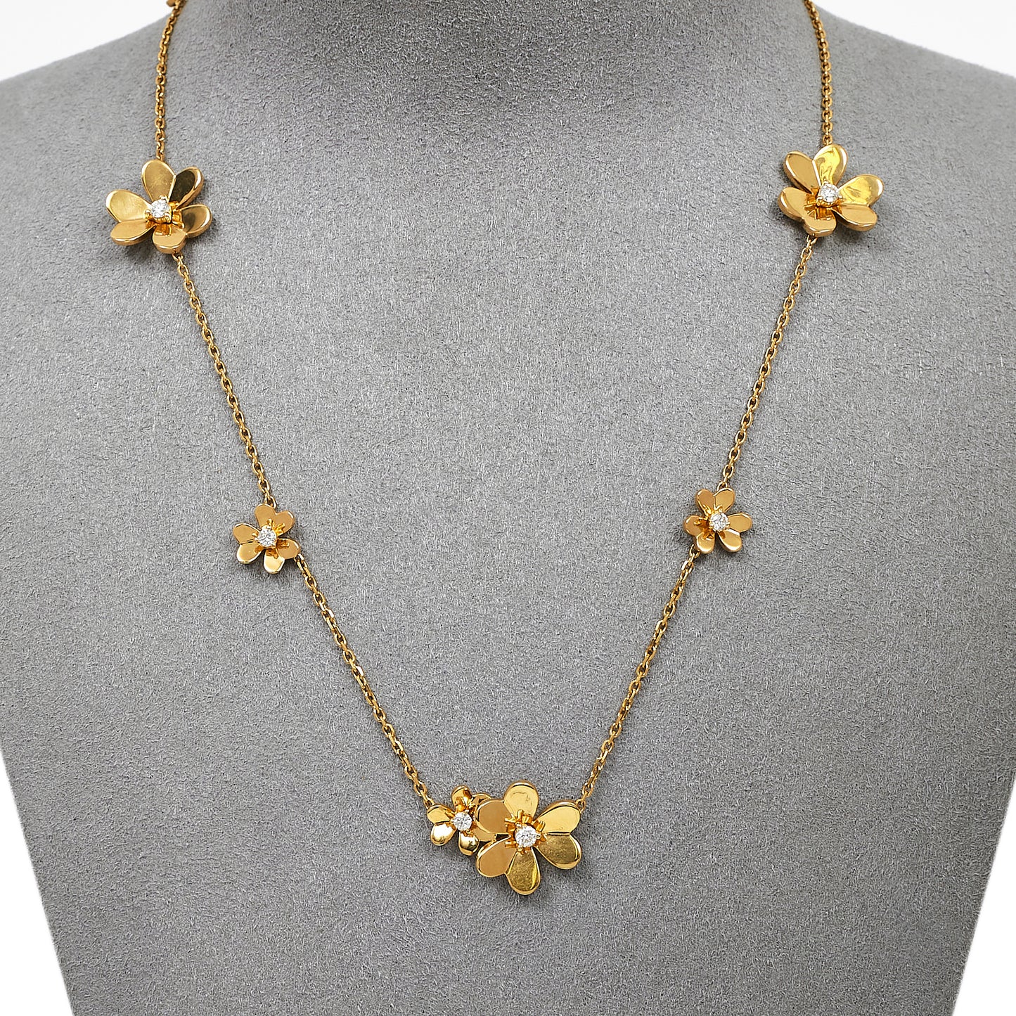 Pre-Owned 18ct Gold VAN CLEEF ARPELS Diamond Flower Necklace