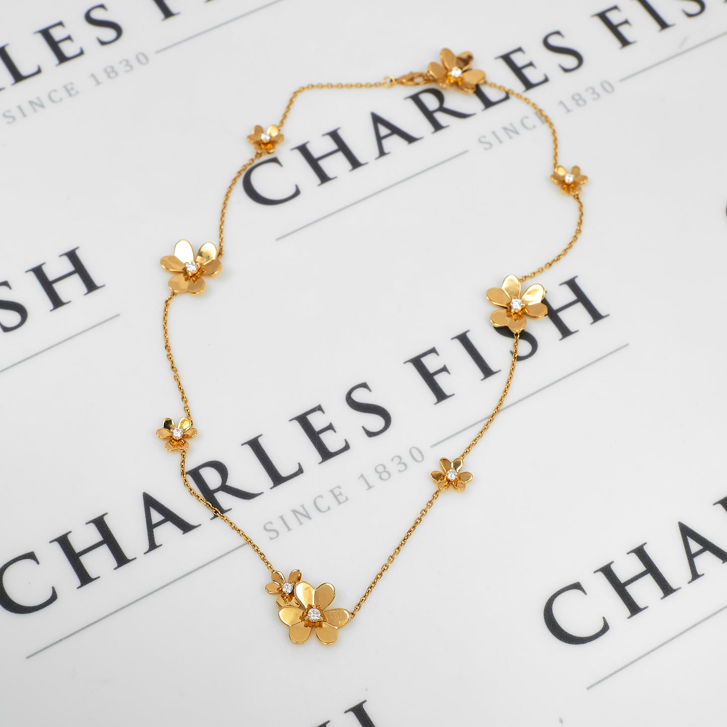 Pre-Owned 18ct Gold VAN CLEEF & ARPELS Diamond Flower Necklace