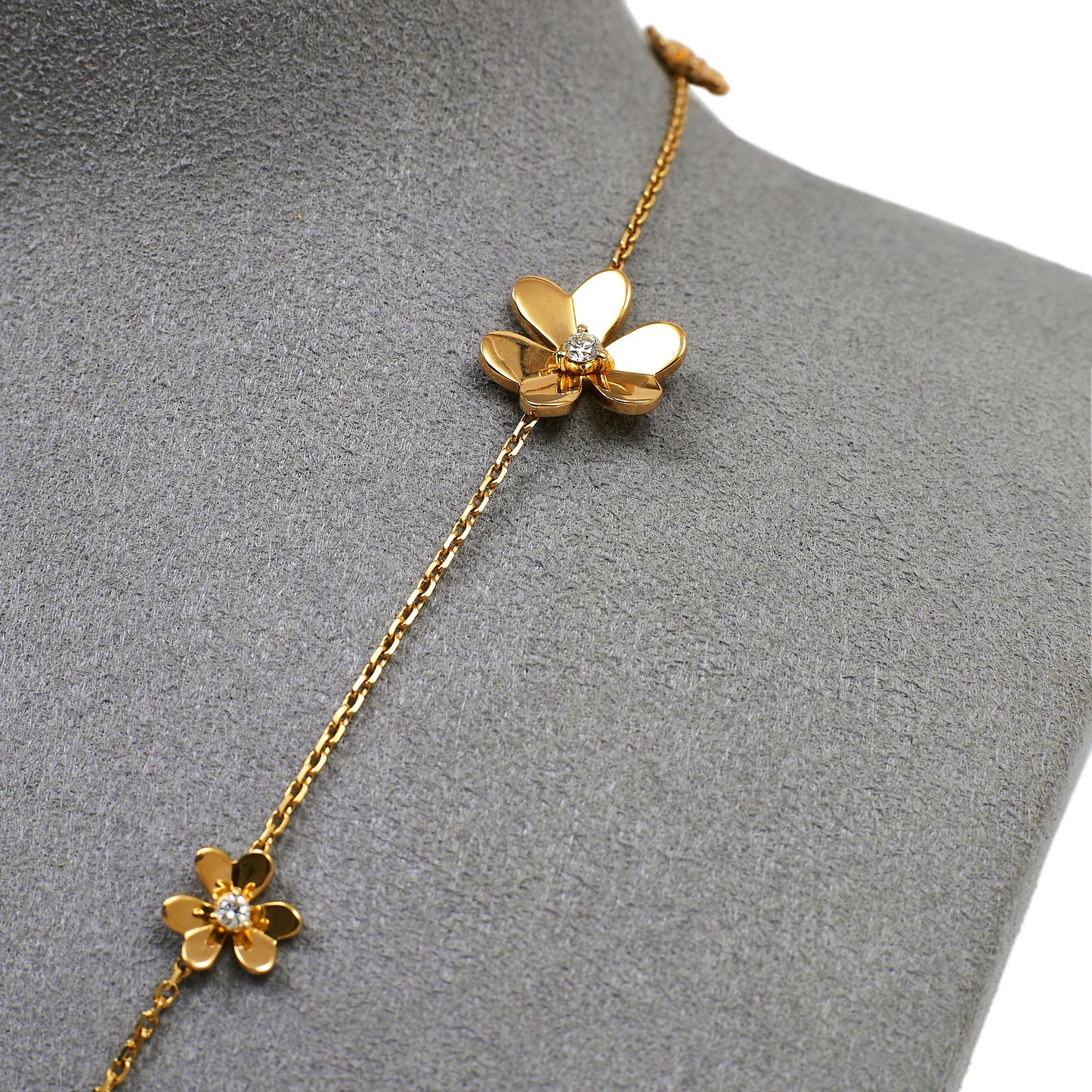 Pre-Owned 18ct Gold VAN CLEEF & ARPELS Diamond Flower Necklace
