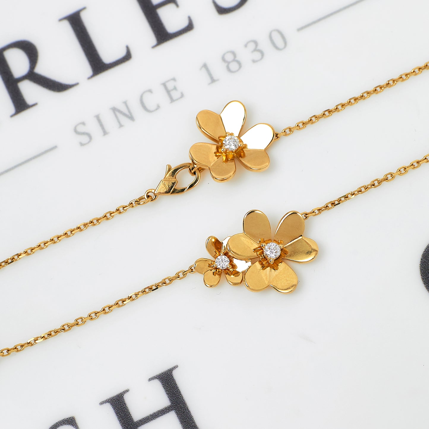 Pre-Owned 18ct Gold VAN CLEEF & ARPELS Diamond Flower Necklace