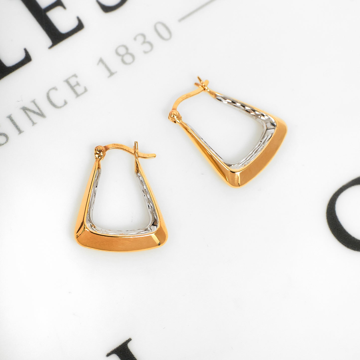 Pre-Owned 9ct Gold 2 Tone Triangle Creole Earrings