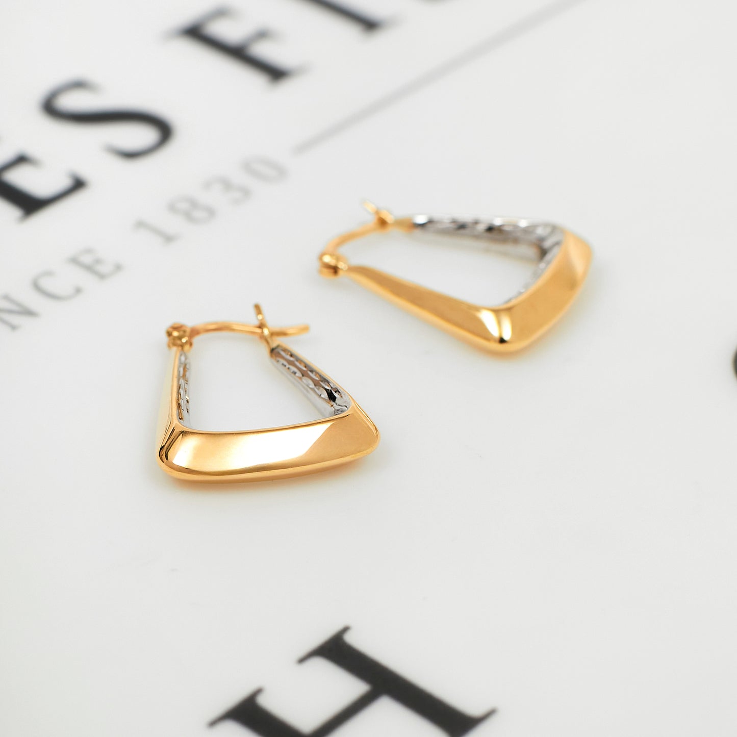 Pre-Owned 9ct Gold 2 Tone Triangle Creole Earrings