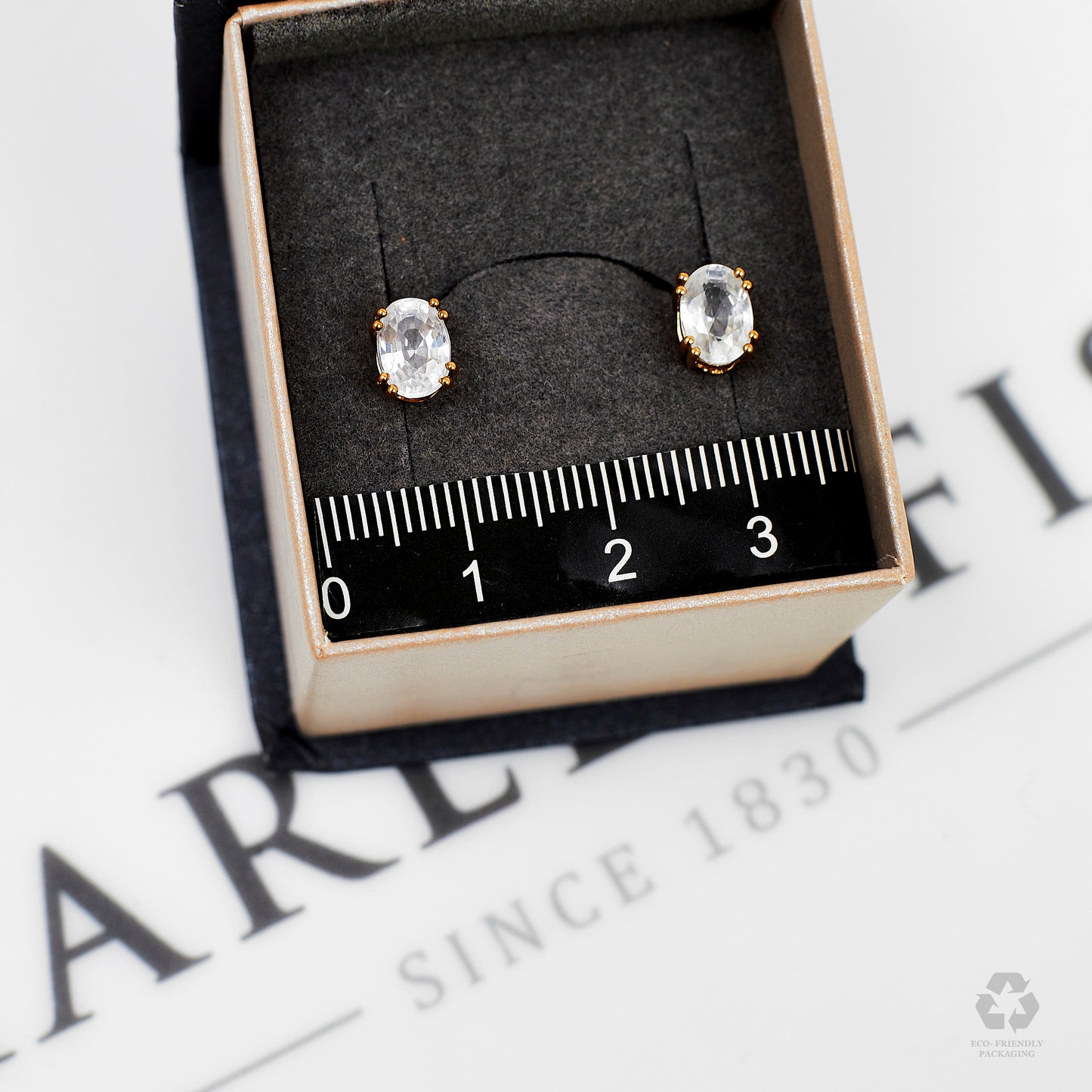 Pre-Owned 9ct Gold Oval White Zircon Stud Earrings