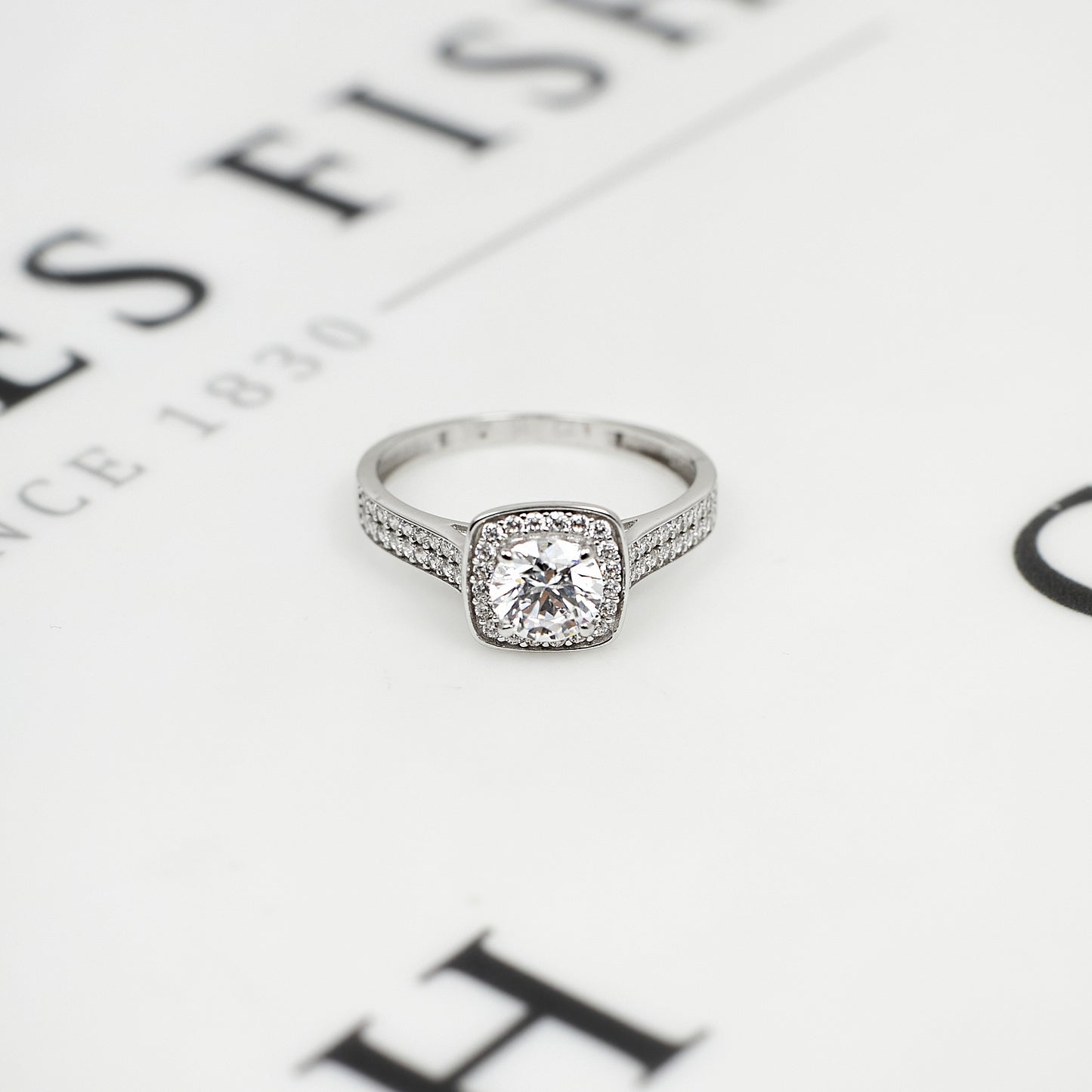 Pre-Owned 9ct White Gold CZ Square Frame Cluster Ring
