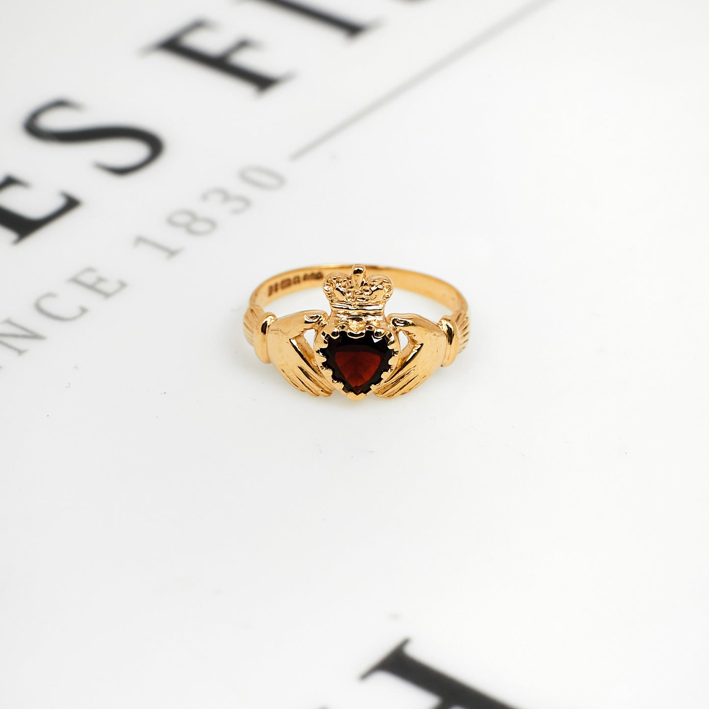 Pre-Owned Small 9ct Gold & Garnet Claddagh Ring