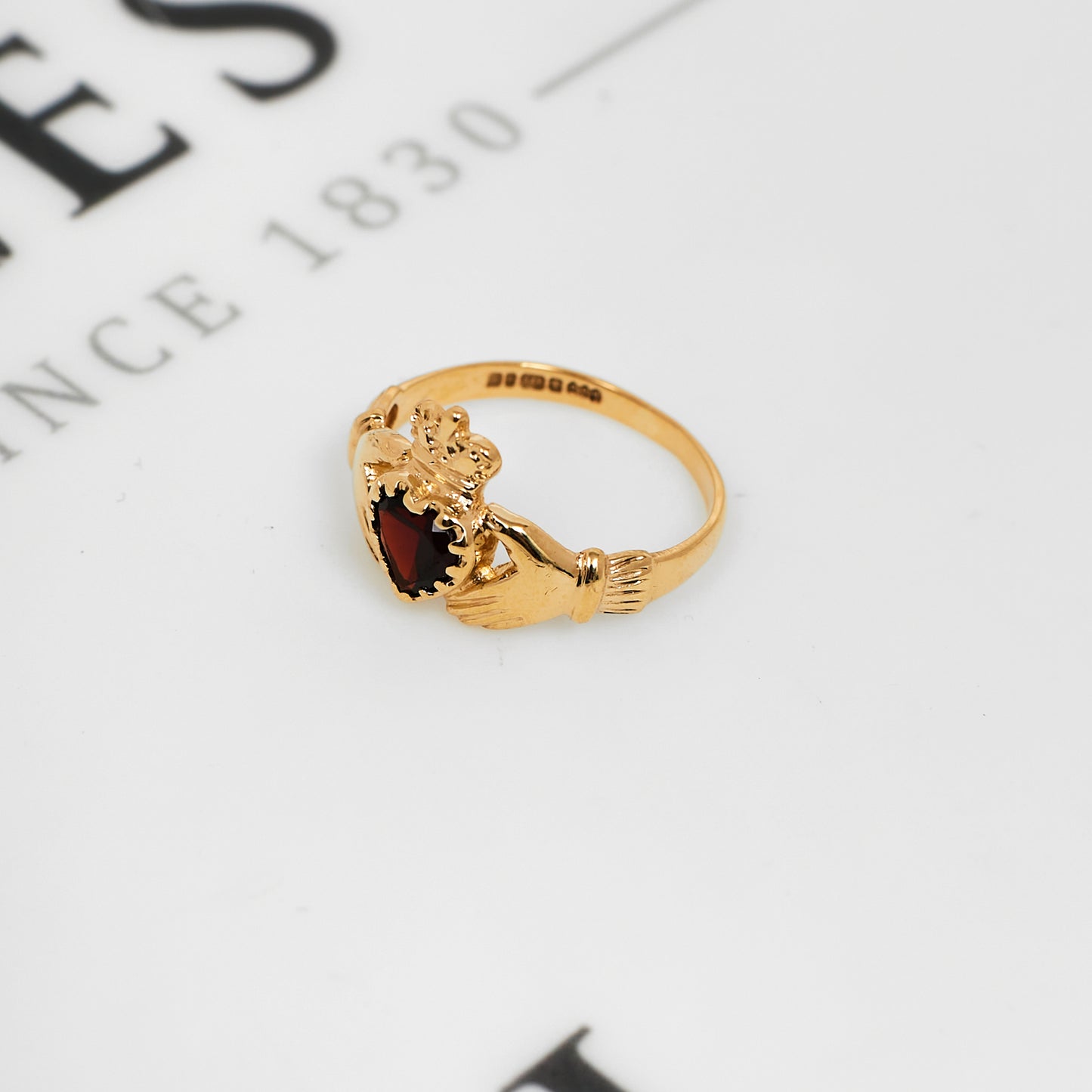 Pre-Owned Small 9ct Gold & Garnet Claddagh Ring