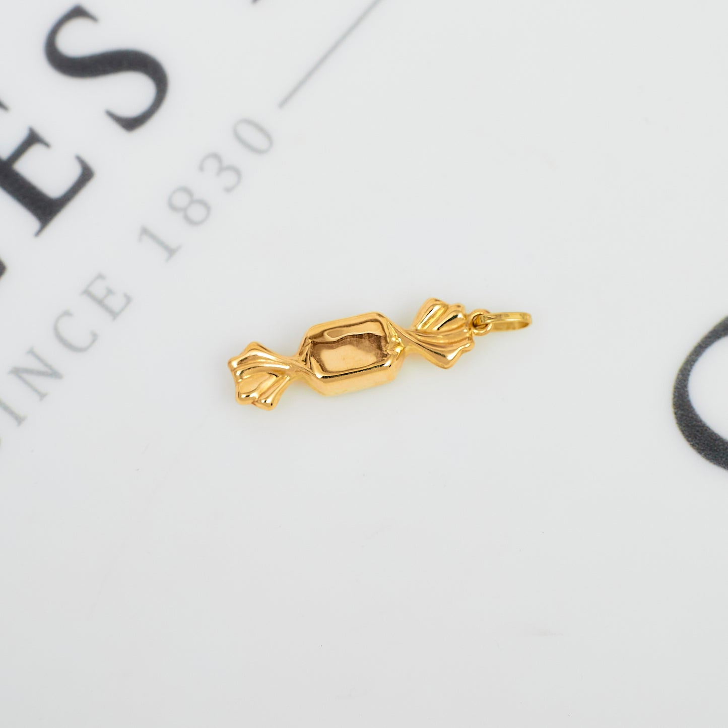 Pre-Owned 9ct Gold High Polish Hollow Sweet Charm
