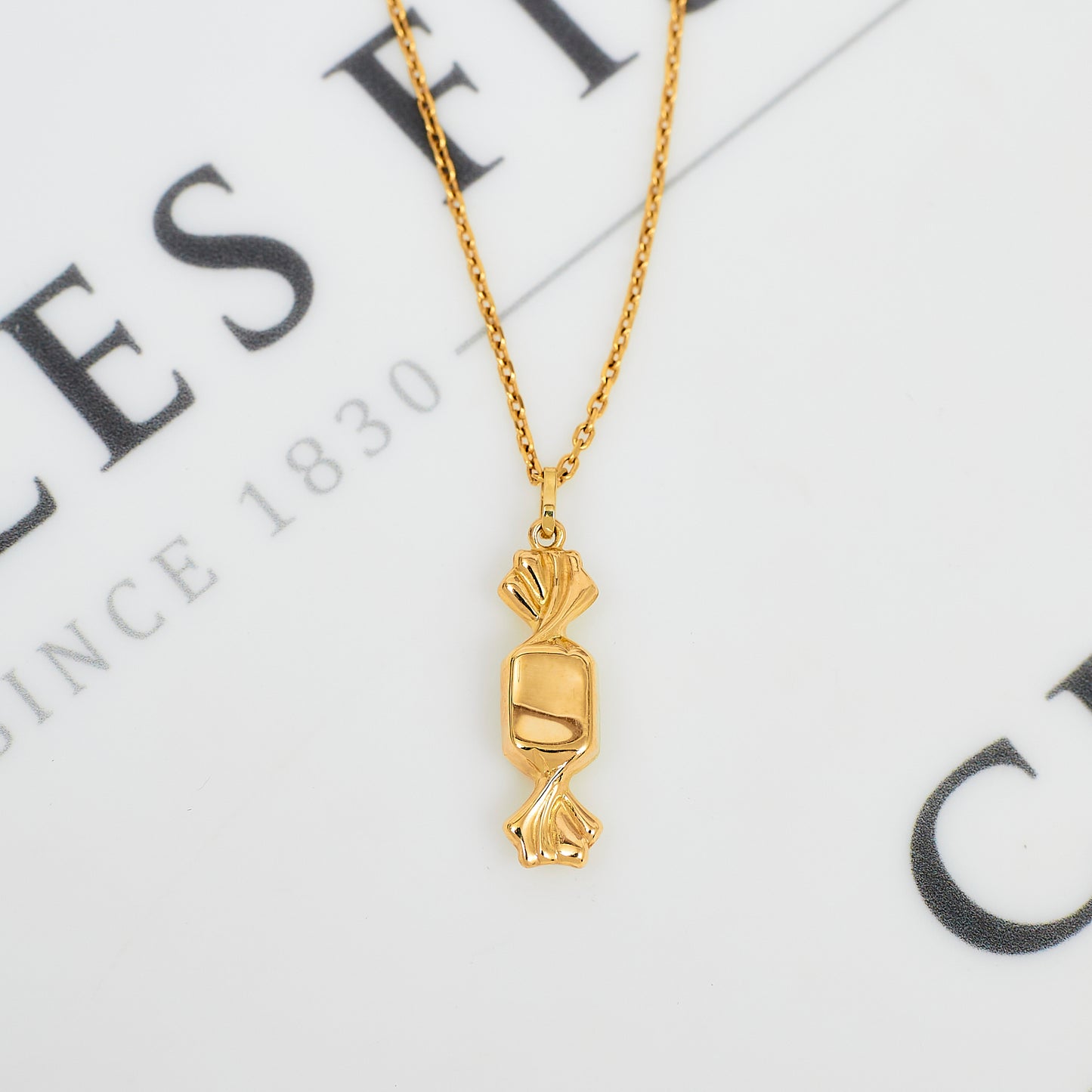 Pre-Owned 9ct Gold High Polish Hollow Sweet Charm