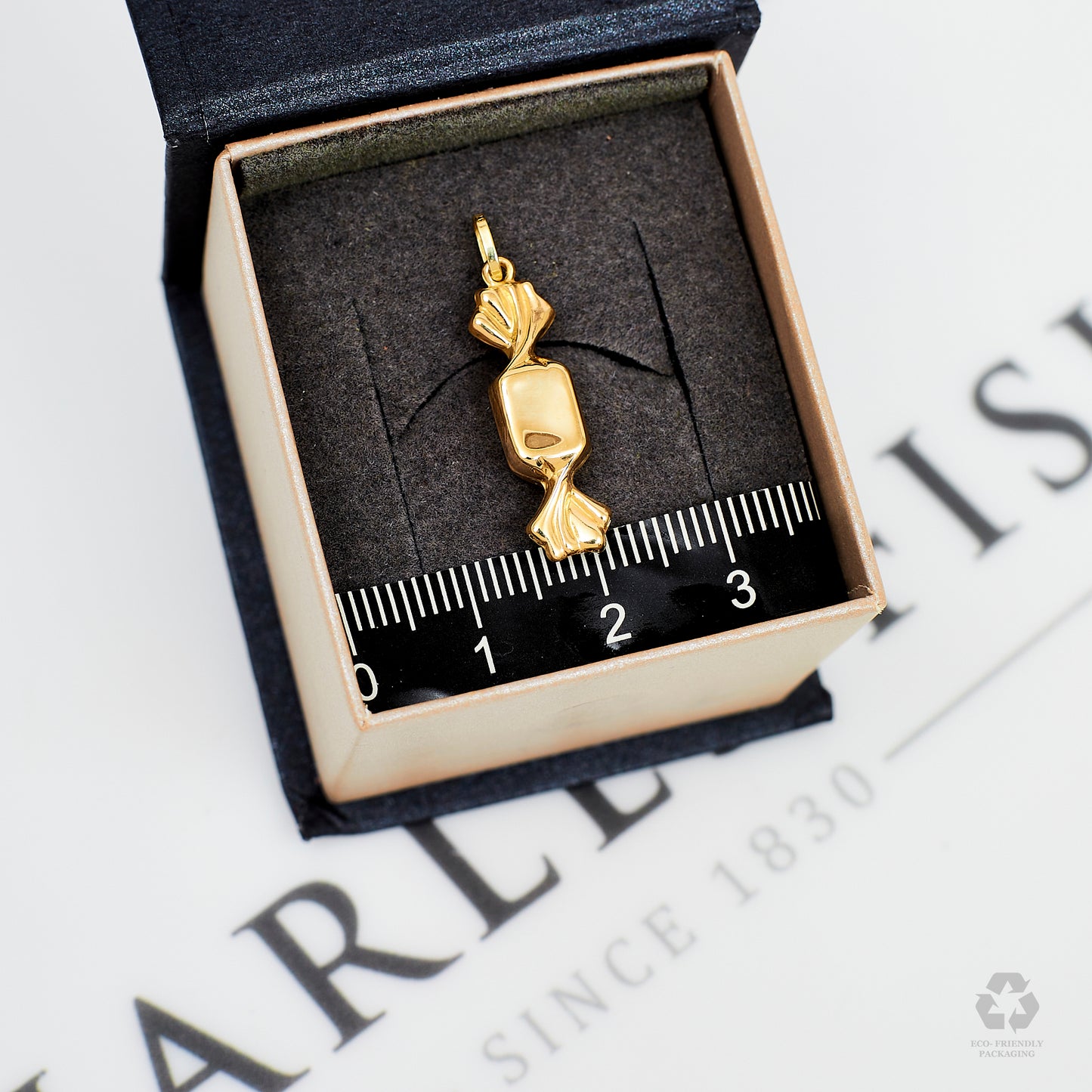 Pre-Owned 9ct Gold High Polish Hollow Sweet Charm