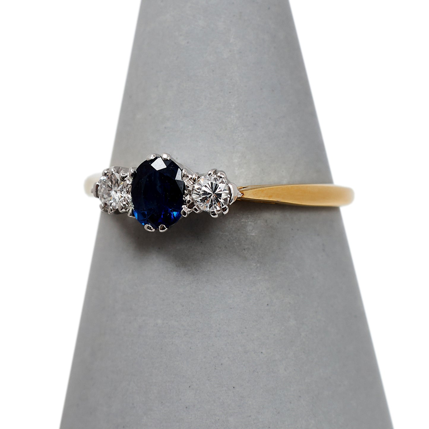 Pre-Owned 18ct Gold Sapphire & Diamond Vintage Style Ring