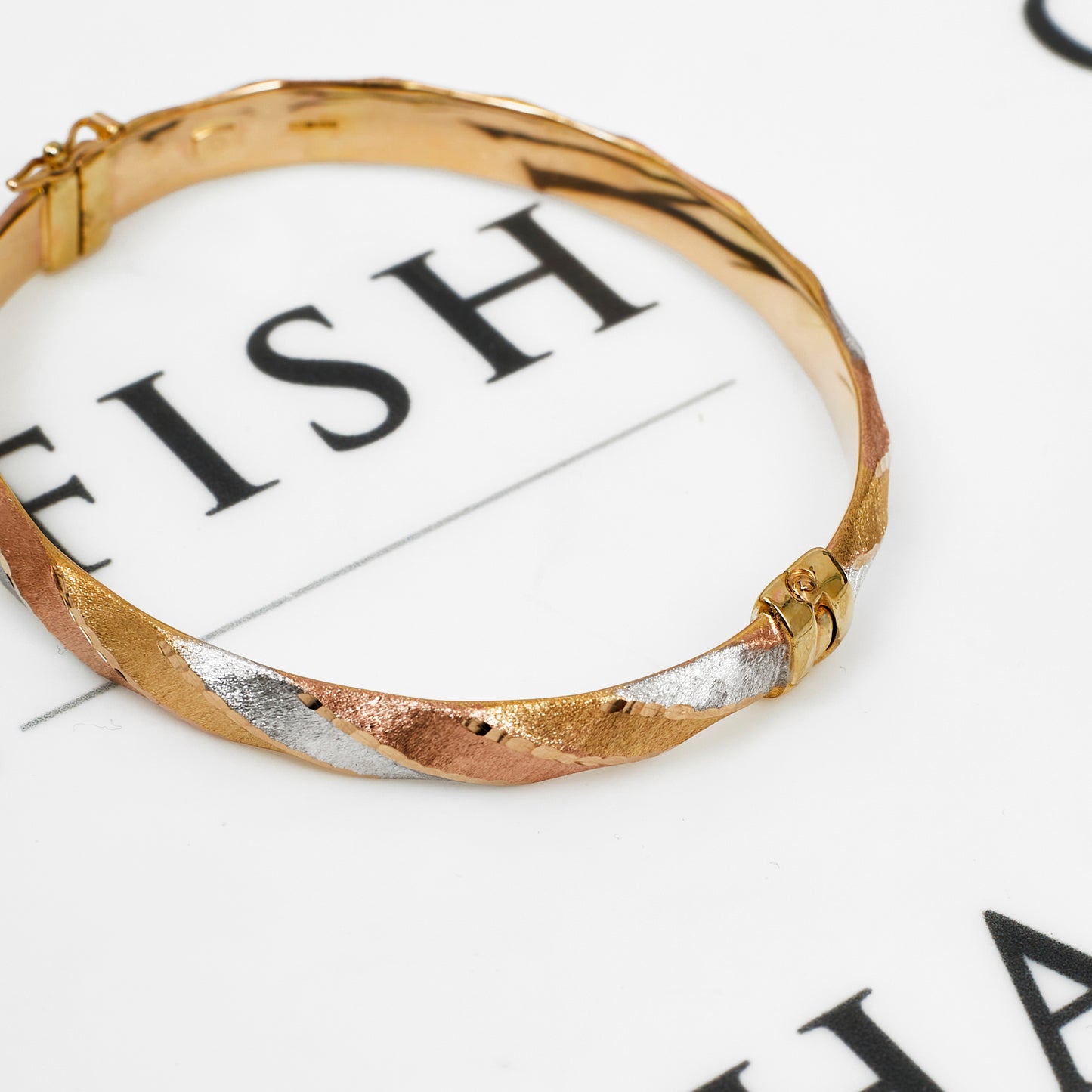 Pre-Owned 9ct Gold Tricolour Twist Bangle
