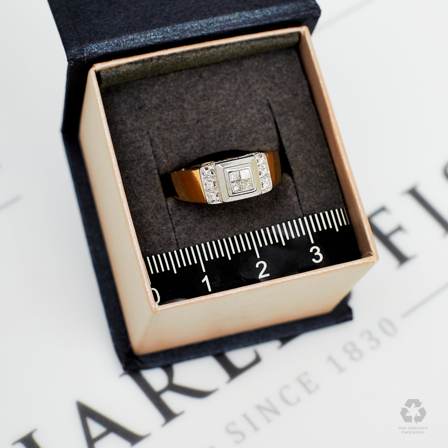 Pre-Owned 9ct Gold 4 Princess Cut Diamond Cluster Ring