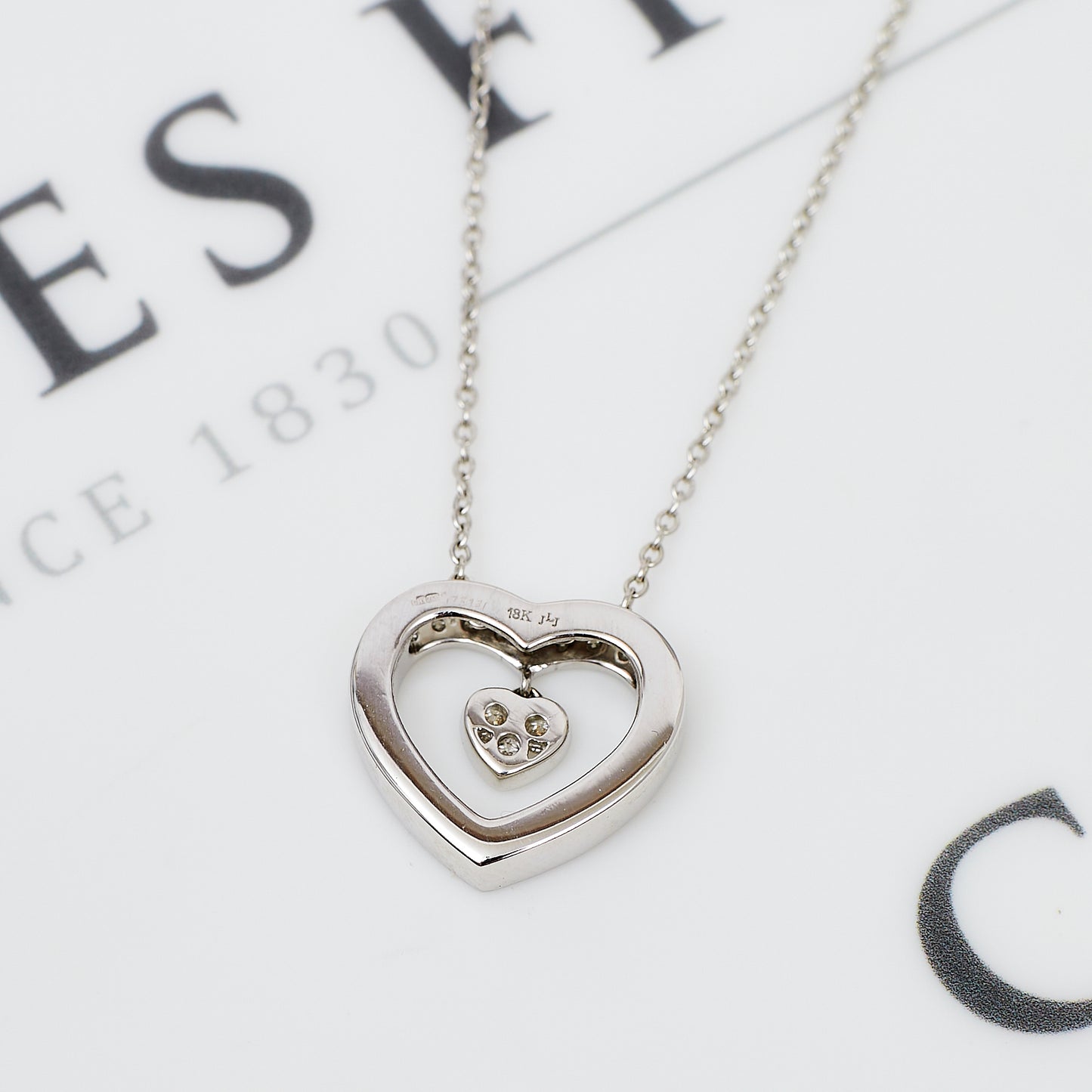 Pre-Owned 18ct White Gold & Diamond Heart Pendant Necklace