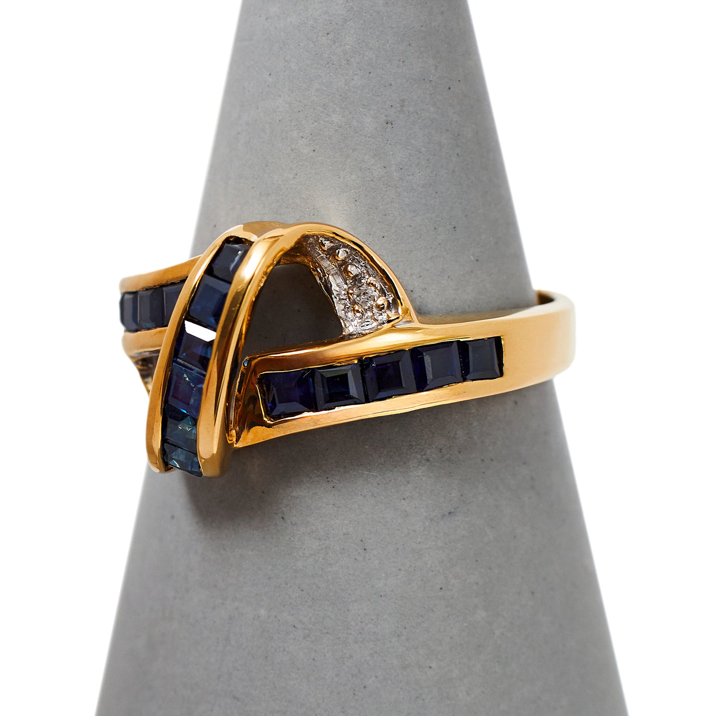 Pre-Owned 14ct Gold Sapphire & Diamond Twist Ring