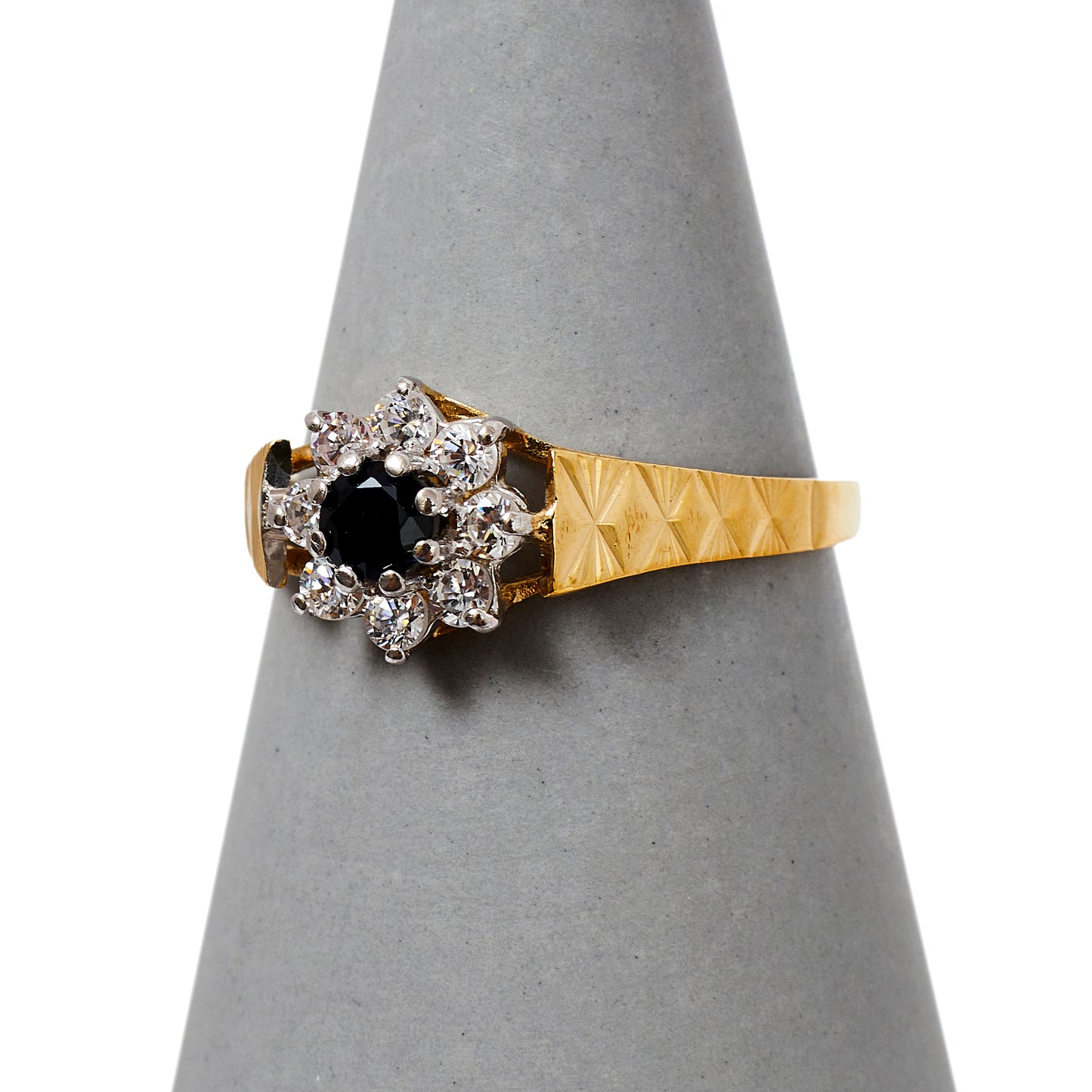 Pre-Owned 9ct Gold Sapphire & CZ Cluster Ring Size O