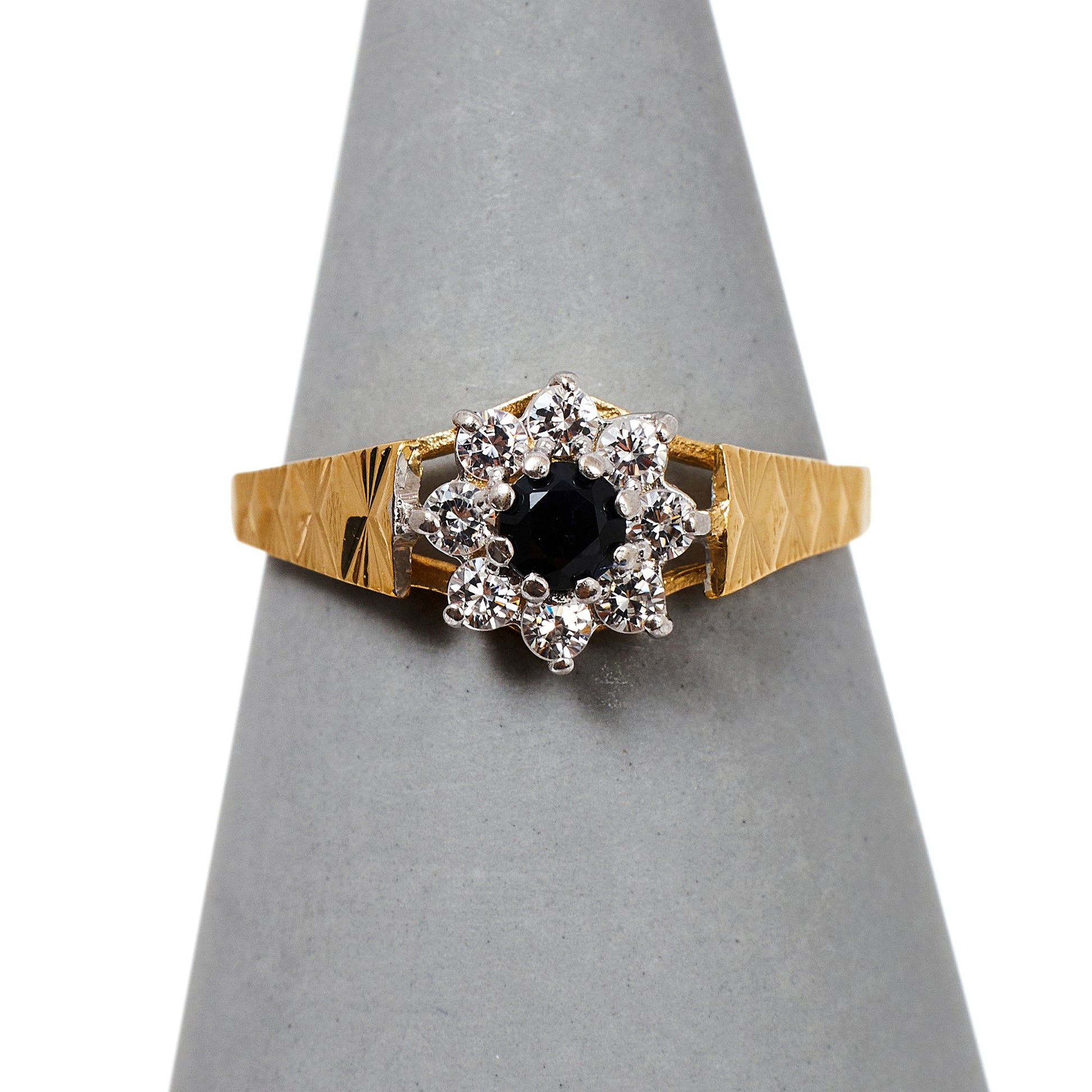 Pre-Owned 9ct Gold Sapphire & CZ Cluster Ring Size O