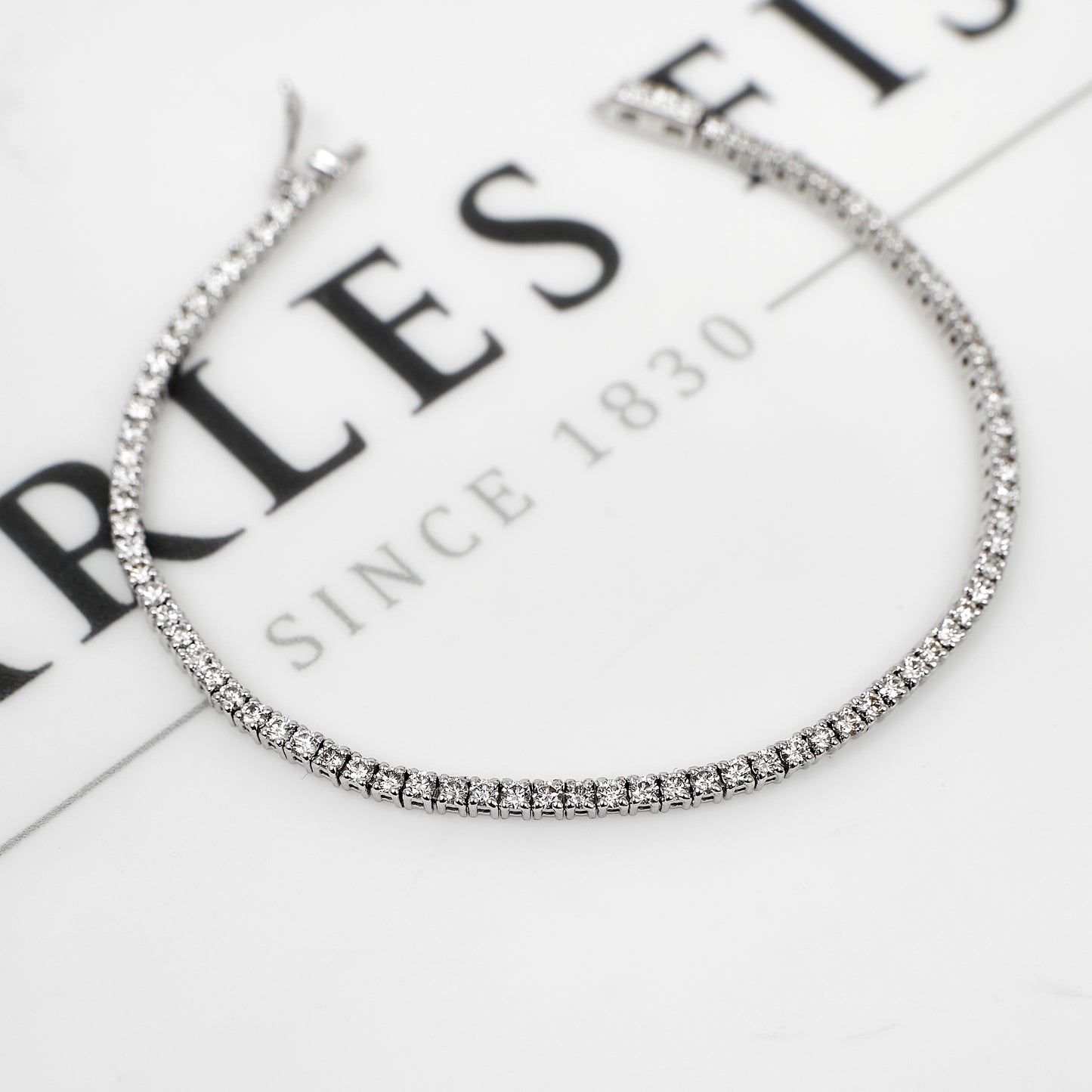Pre-Owned 18ct White Gold 80 Diamond Line Bracelet 6.5 Inch