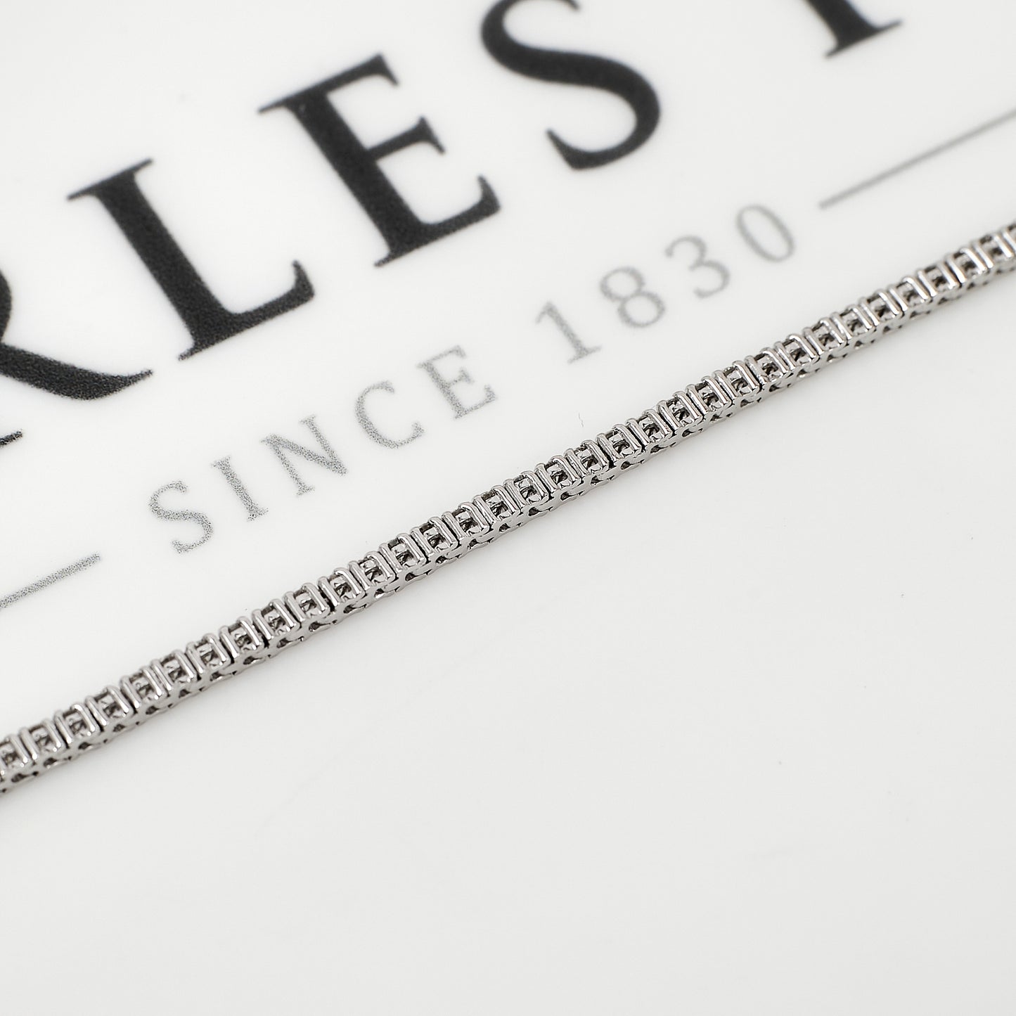 Pre-Owned 18ct White Gold 80 Diamond Line Bracelet 6.5 Inch