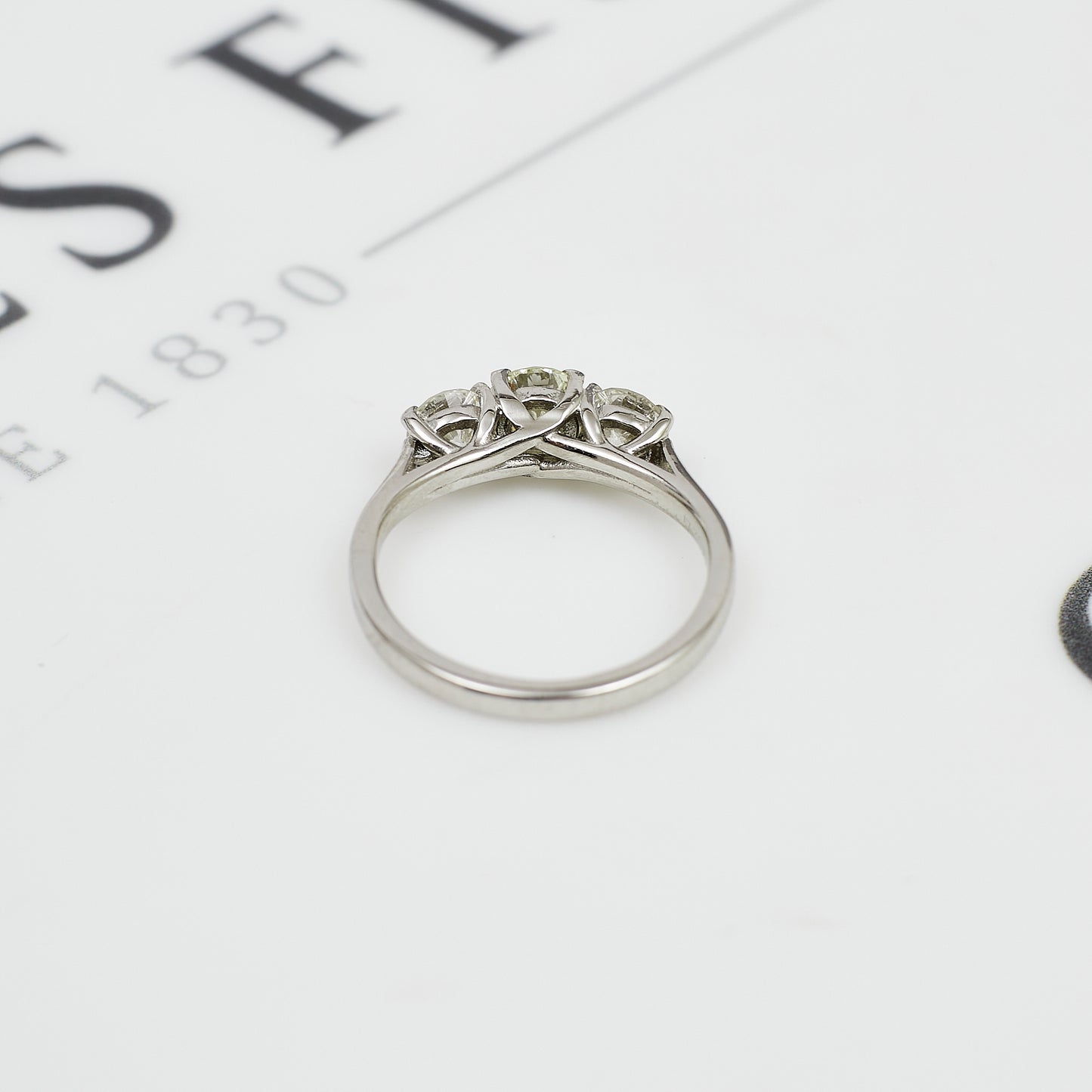 Pre-Owned Platinum 3 Diamond Dress Ring Size J.5