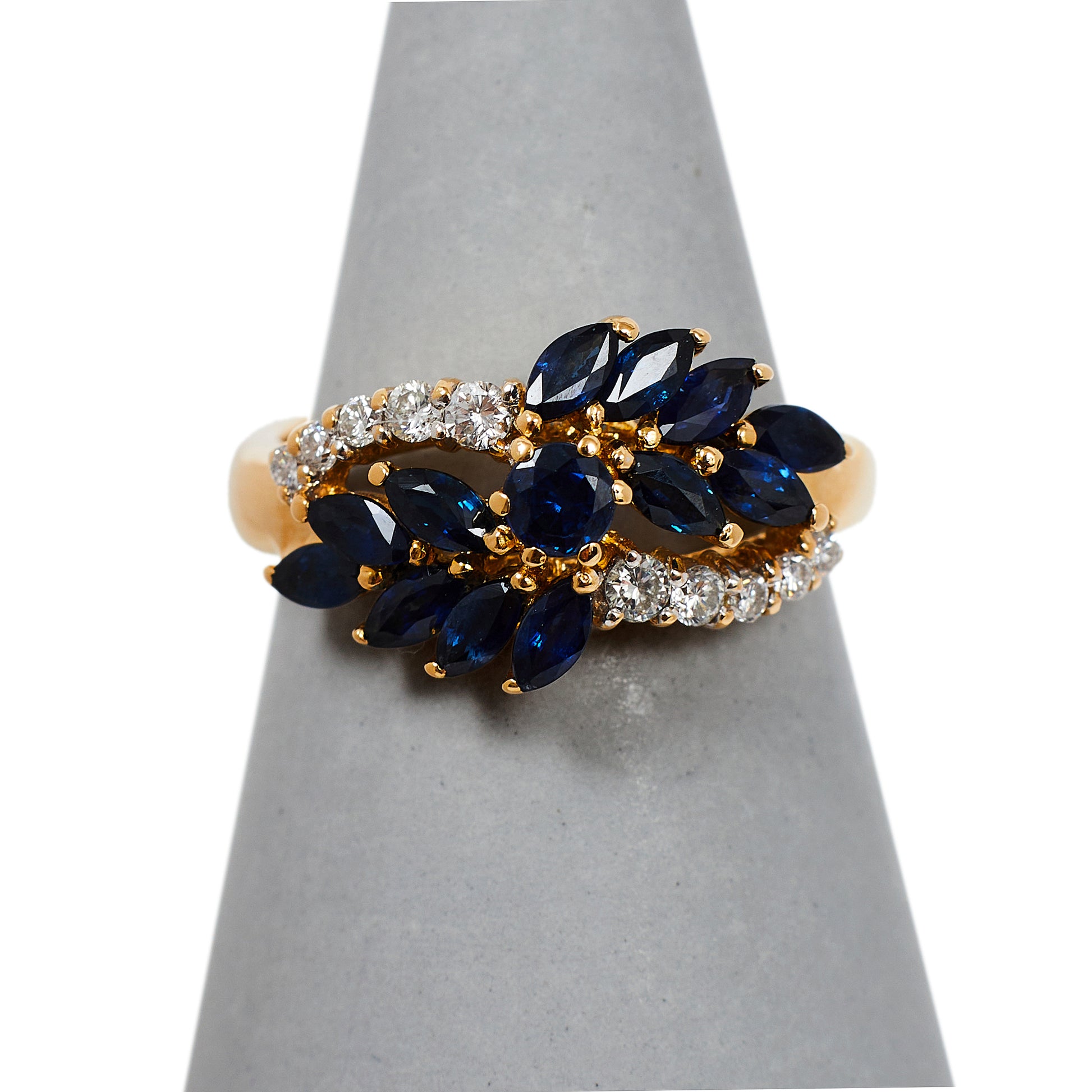 Pre-Owned 18ct Gold Diamond & Sapphire Leaves Design Ring 