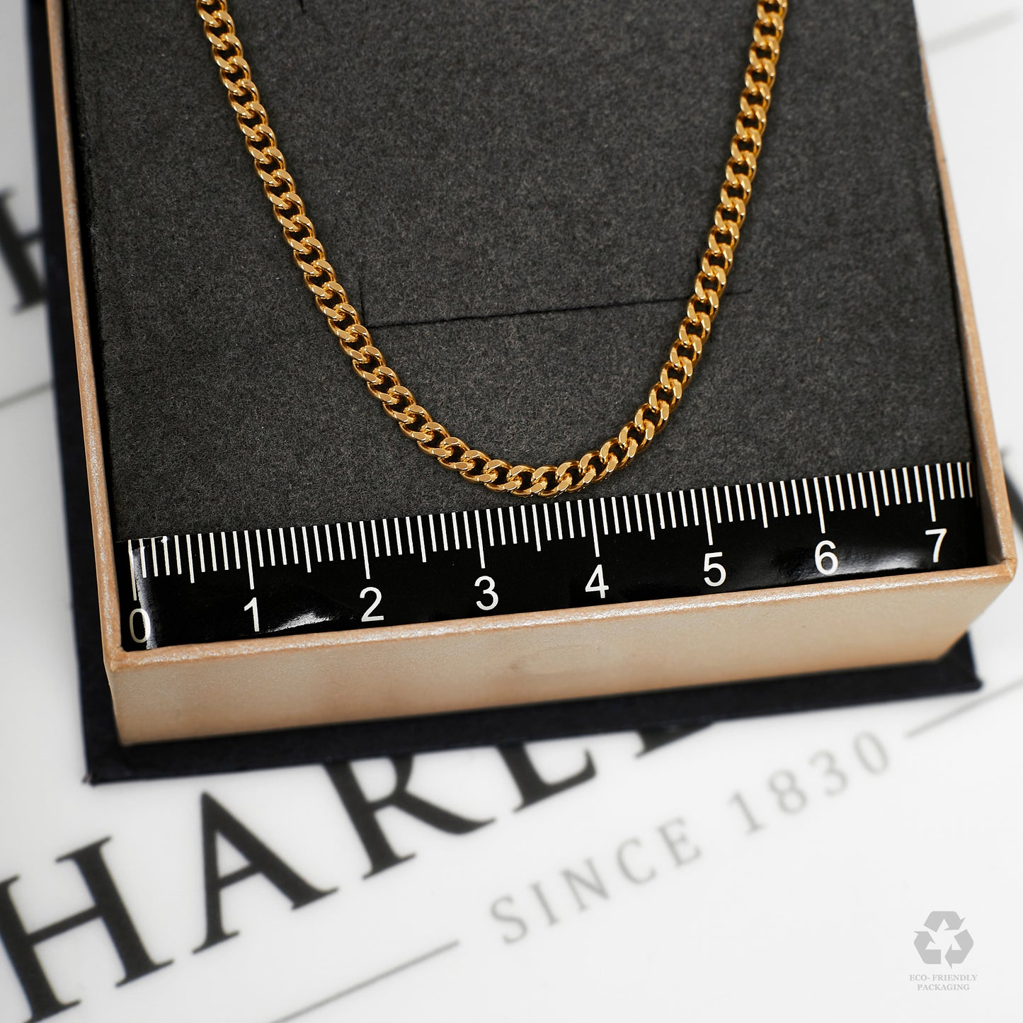 Pre-Owned 9ct Gold Curb Chain Necklace 20 inches