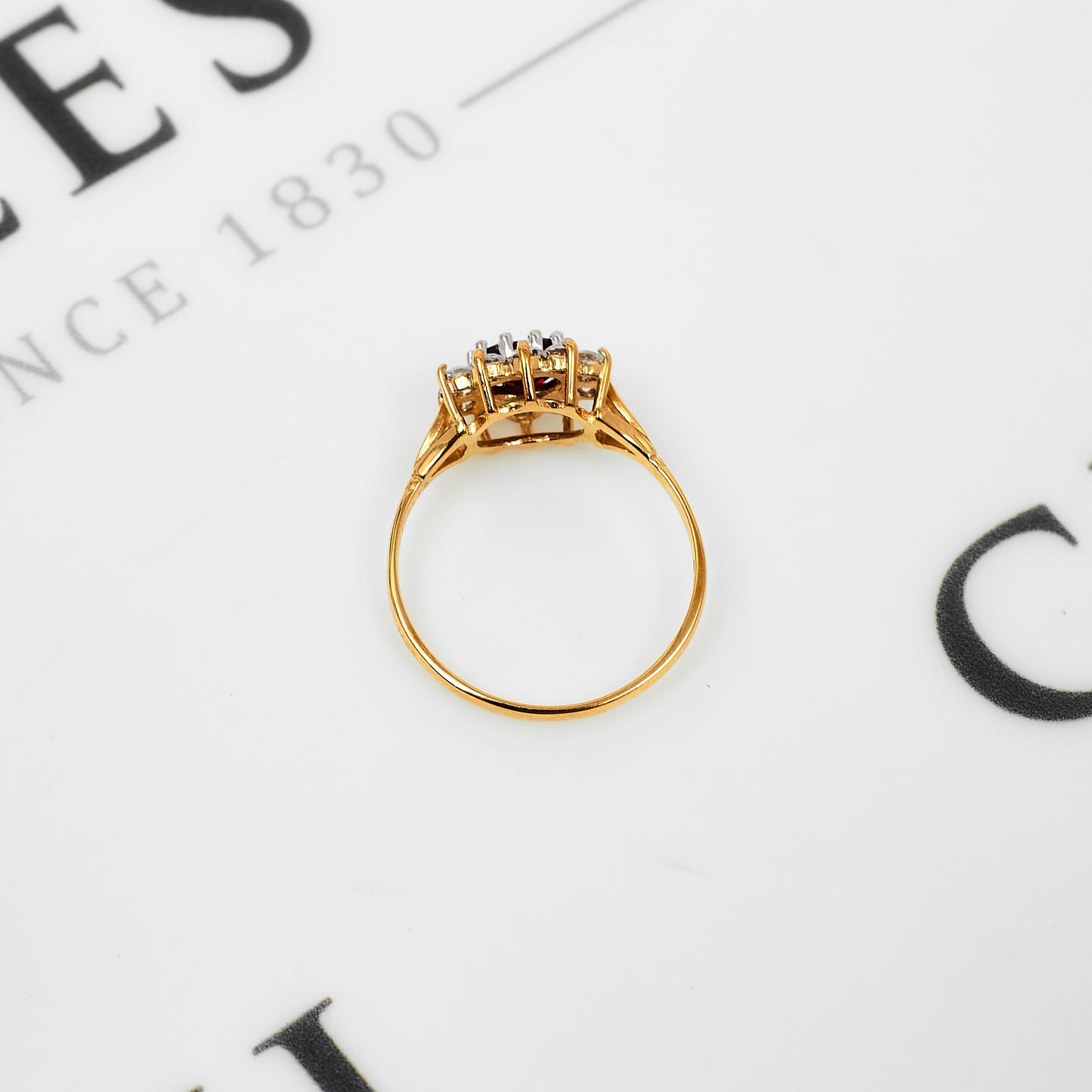 Pre-Owned 9ct Gold Oval Garnet & CZ Cluster Ring