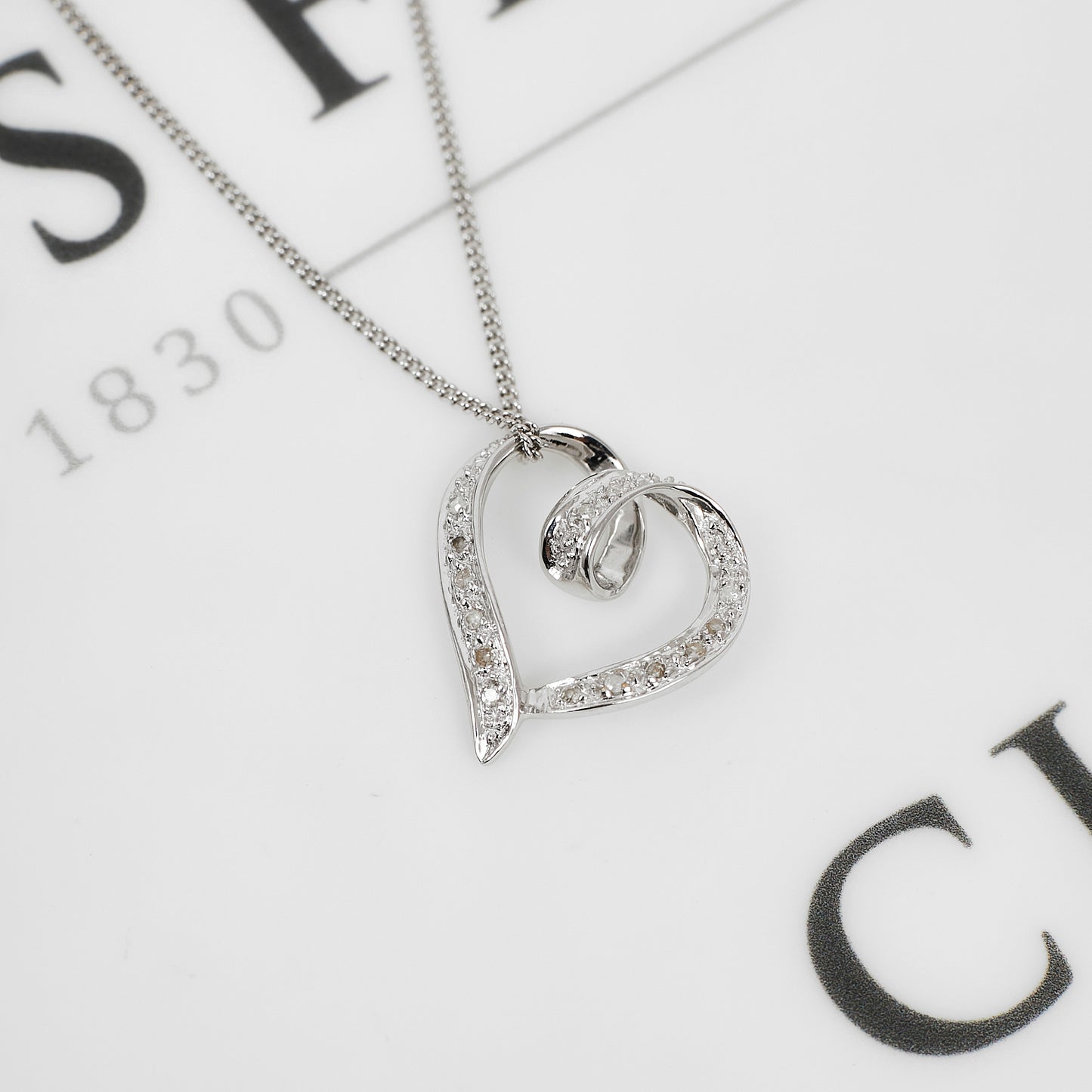 Pre-Owned 9ct White Gold Diamond Set Heart Pendant