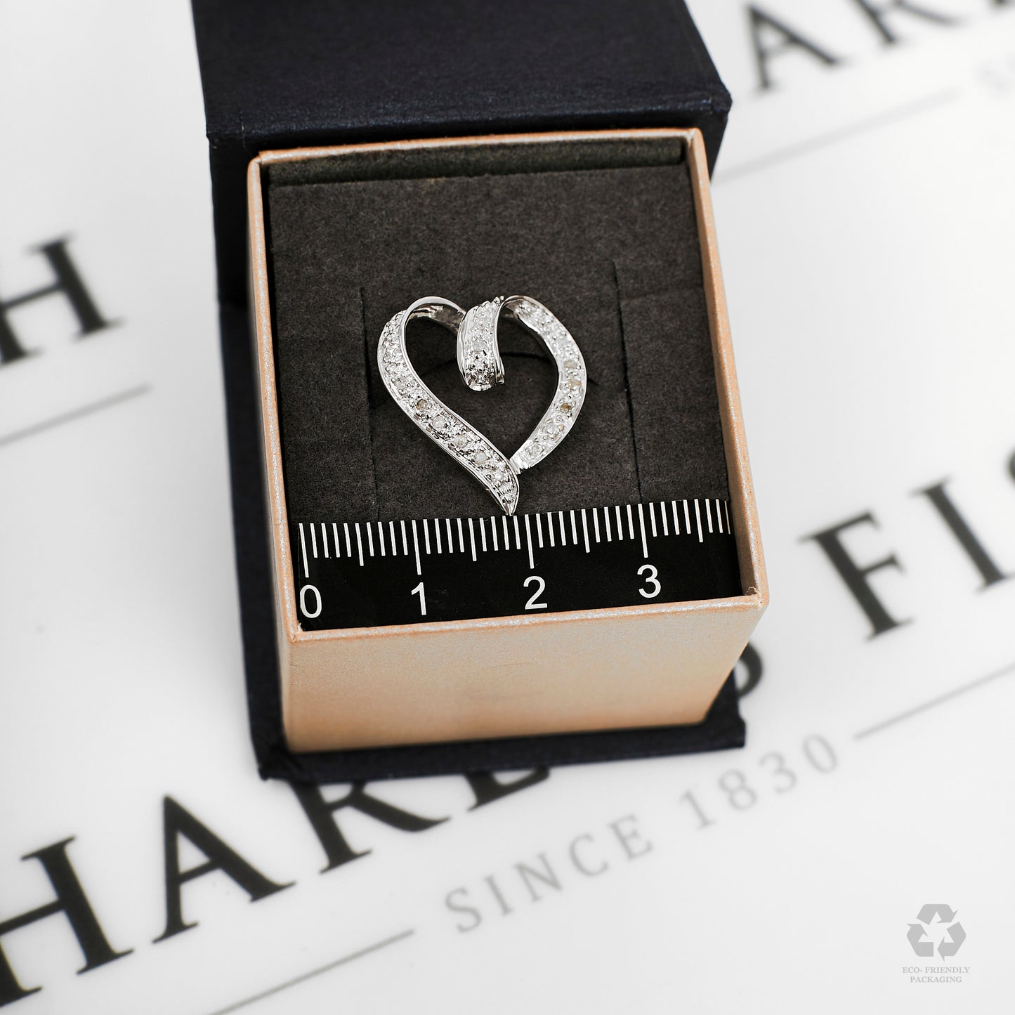 Pre-Owned 9ct White Gold Diamond Set Heart Pendant