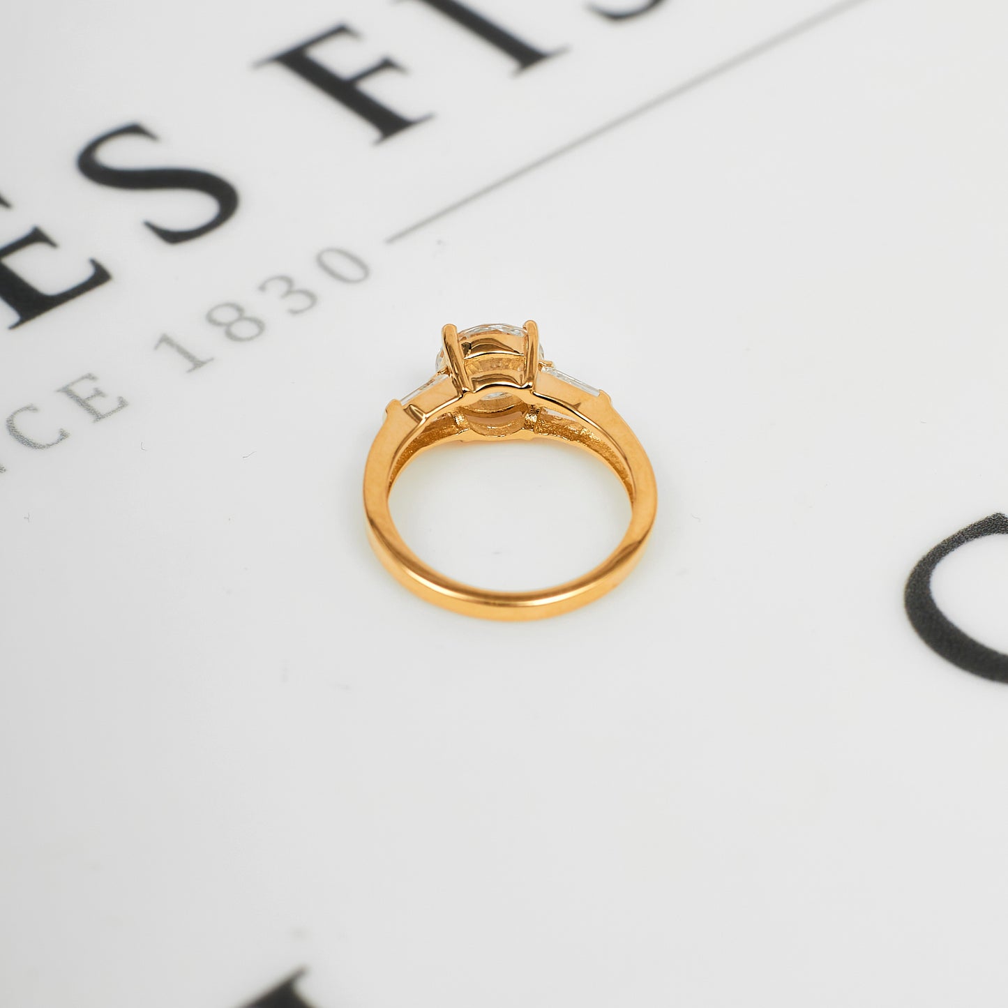 Pre-Owned 14ct Gold Cubic Zirconia Dress Ring