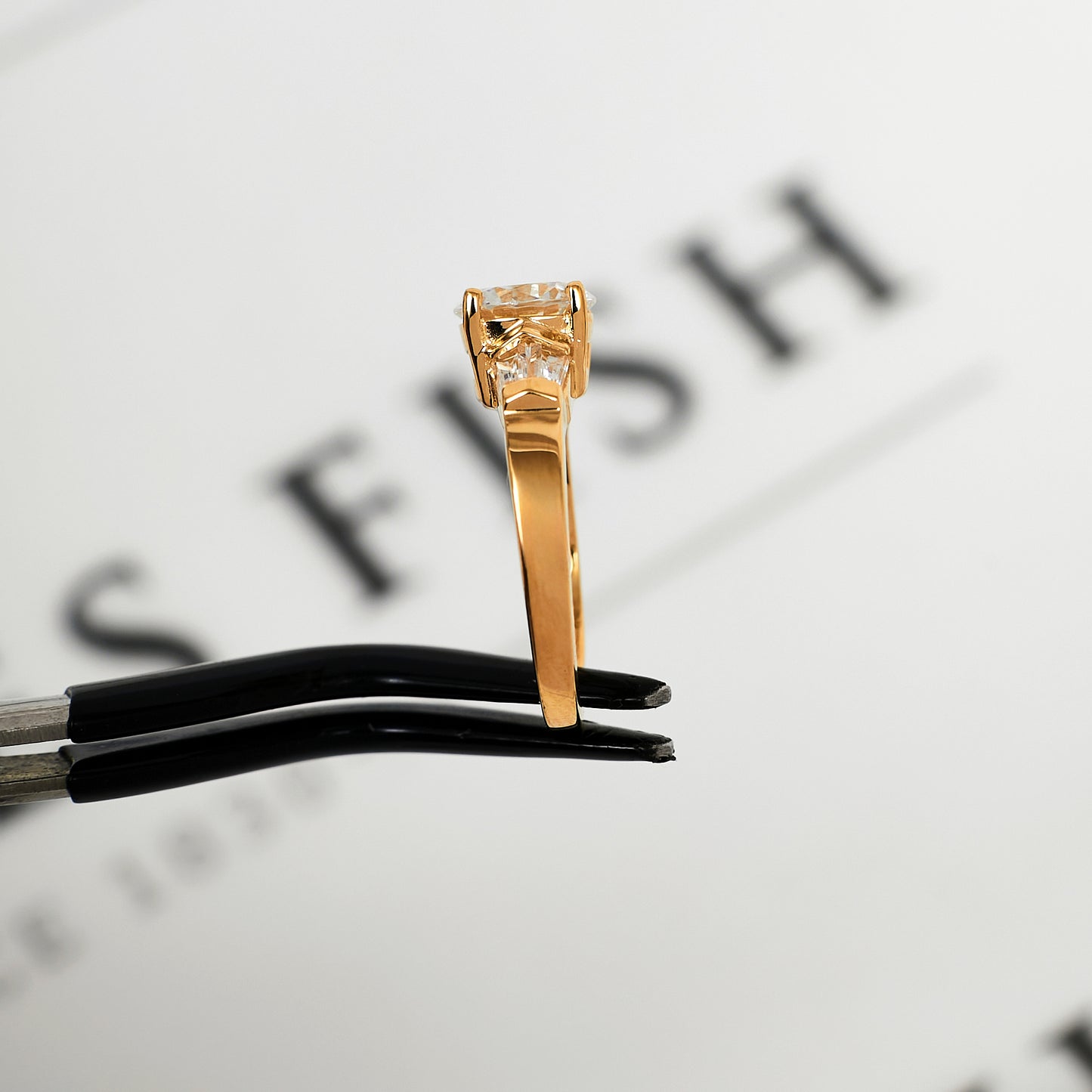 Pre-Owned 14ct Gold Cubic Zirconia Dress Ring