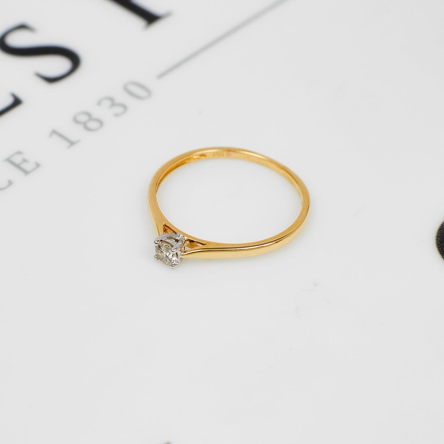 Pre-Owned 9ct Gold Single Stone Diamond Ring Size P