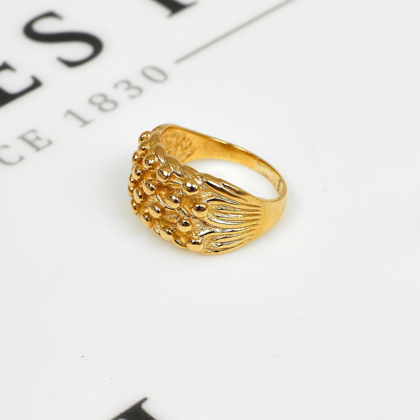 Pre-Owned 9ct Gold 4 Row Shot Ring Size K.5