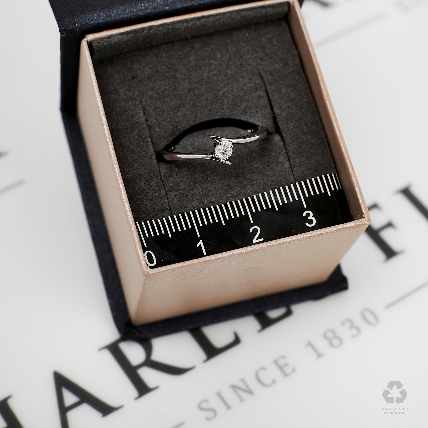 Pre-Owned 9ct White Gold Diamond Crossover Design Ring