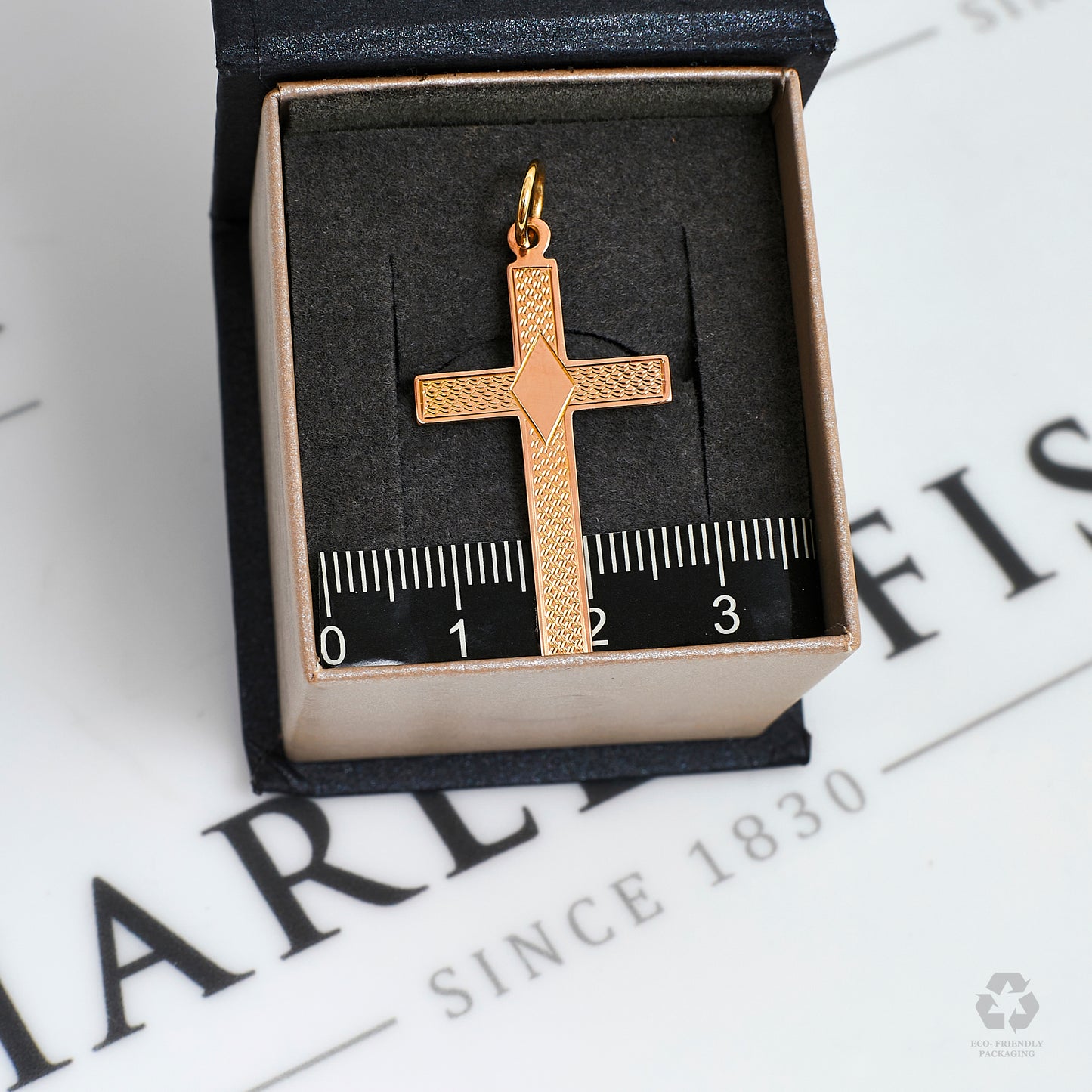 Pre-Owned 9ct Rose Gold Patterned Cross &  Rhombus Centre