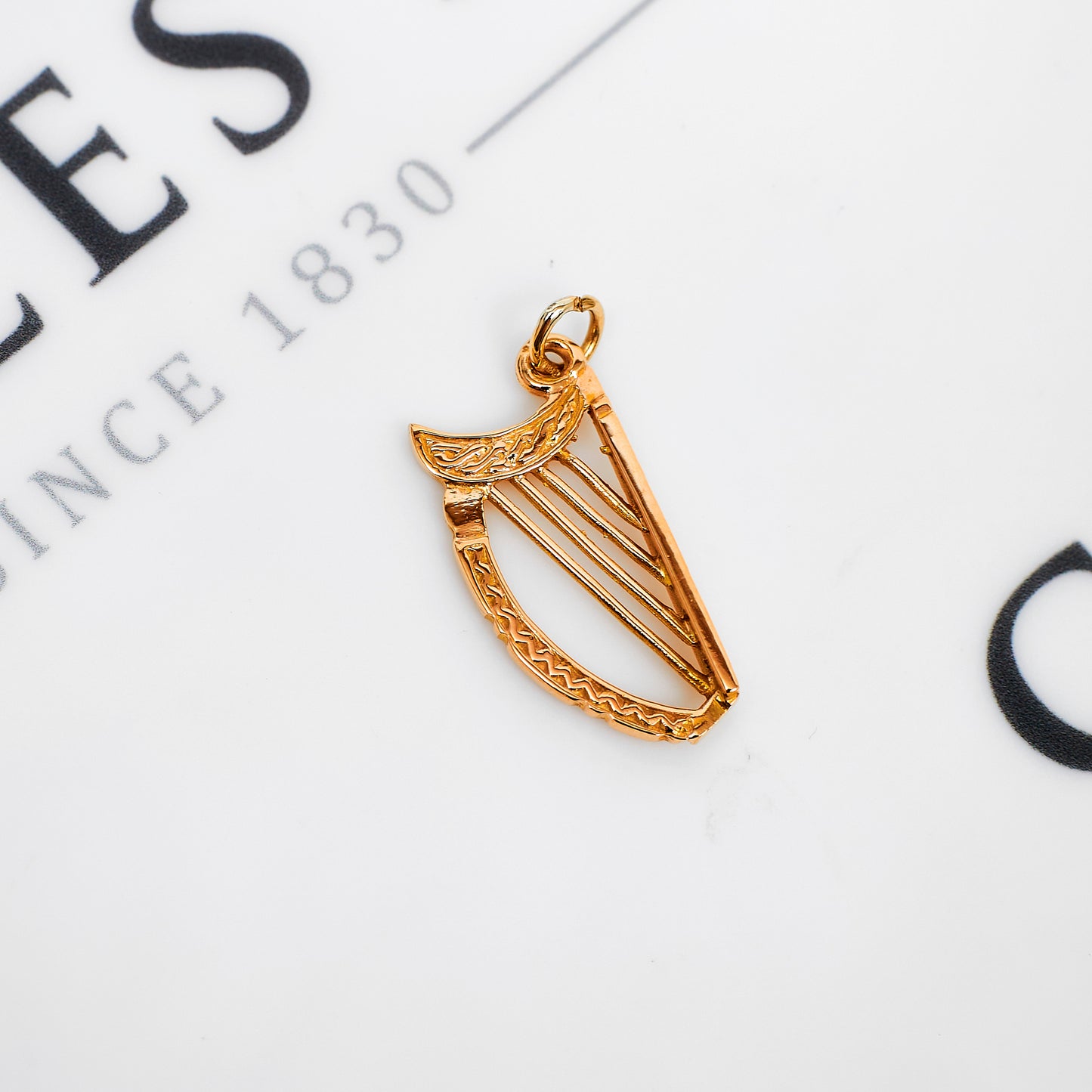 Pre-Owned 9ct Gold Harp Charm