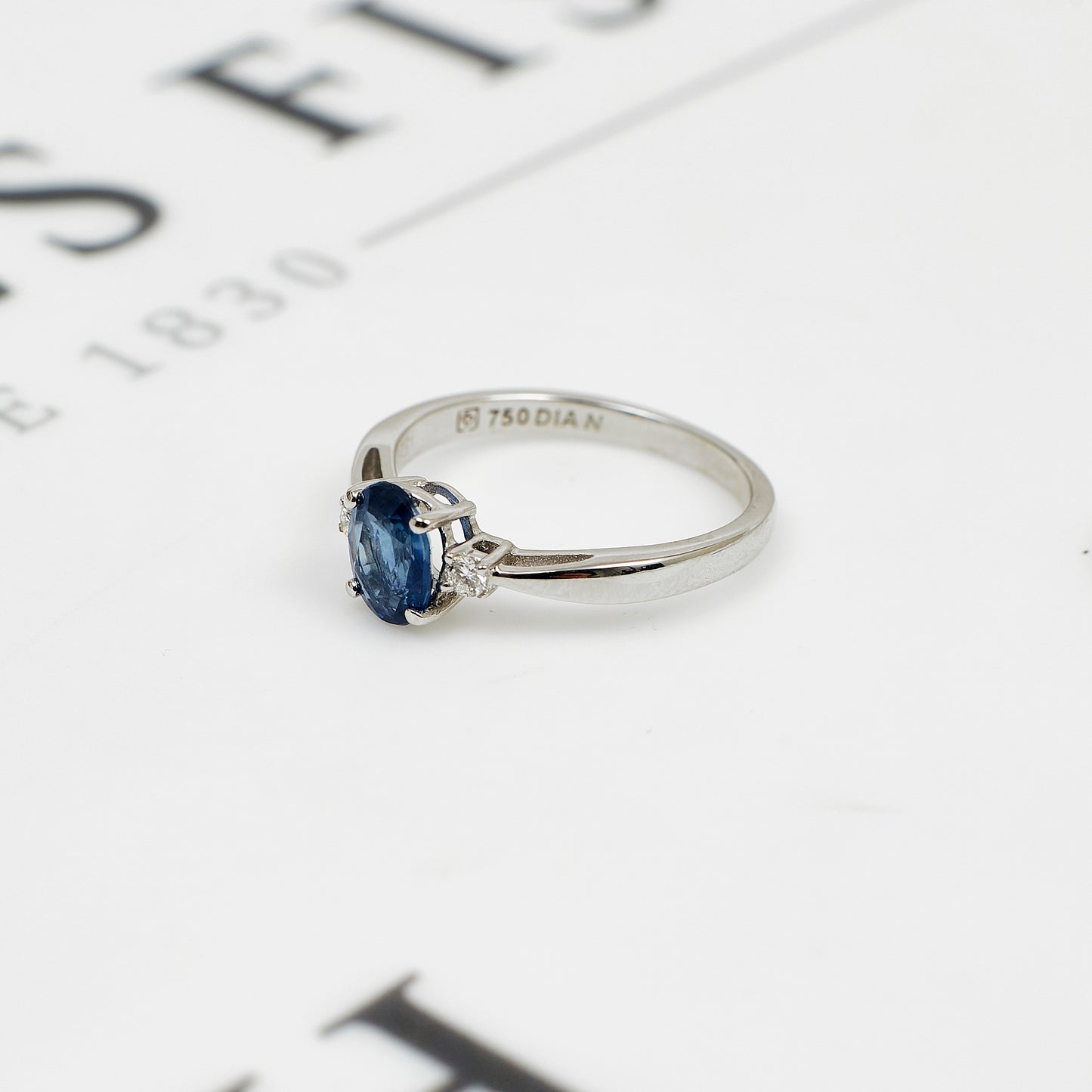 Pre-Owned 18ct White Gold Sapphire & Diamond Ring - Size L