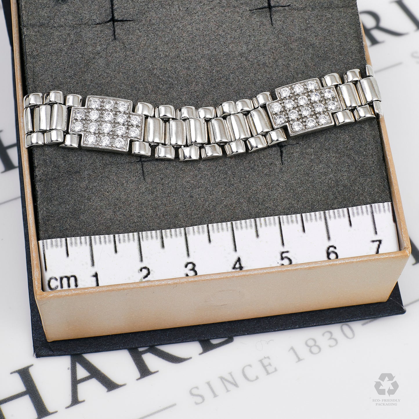 Pre-Owned 9ct White Gold CZ Watch Link Bracelet 7 Inch