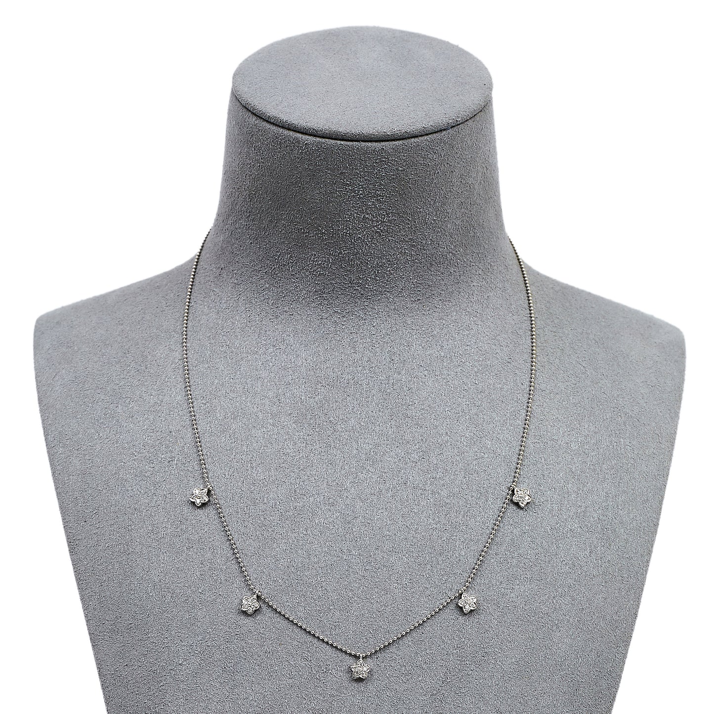 Pre-Owned 14ct White Gold Diamond Flower Necklace 16.5 Inch