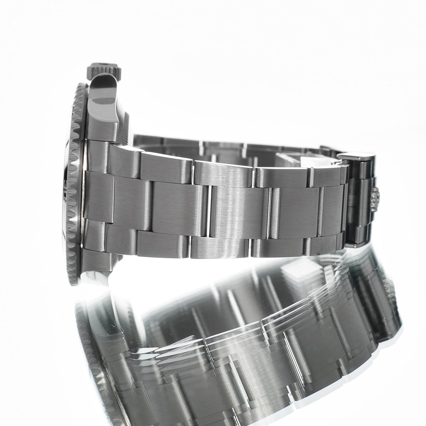 Pre-Owned Rolex Submariner 40 114060