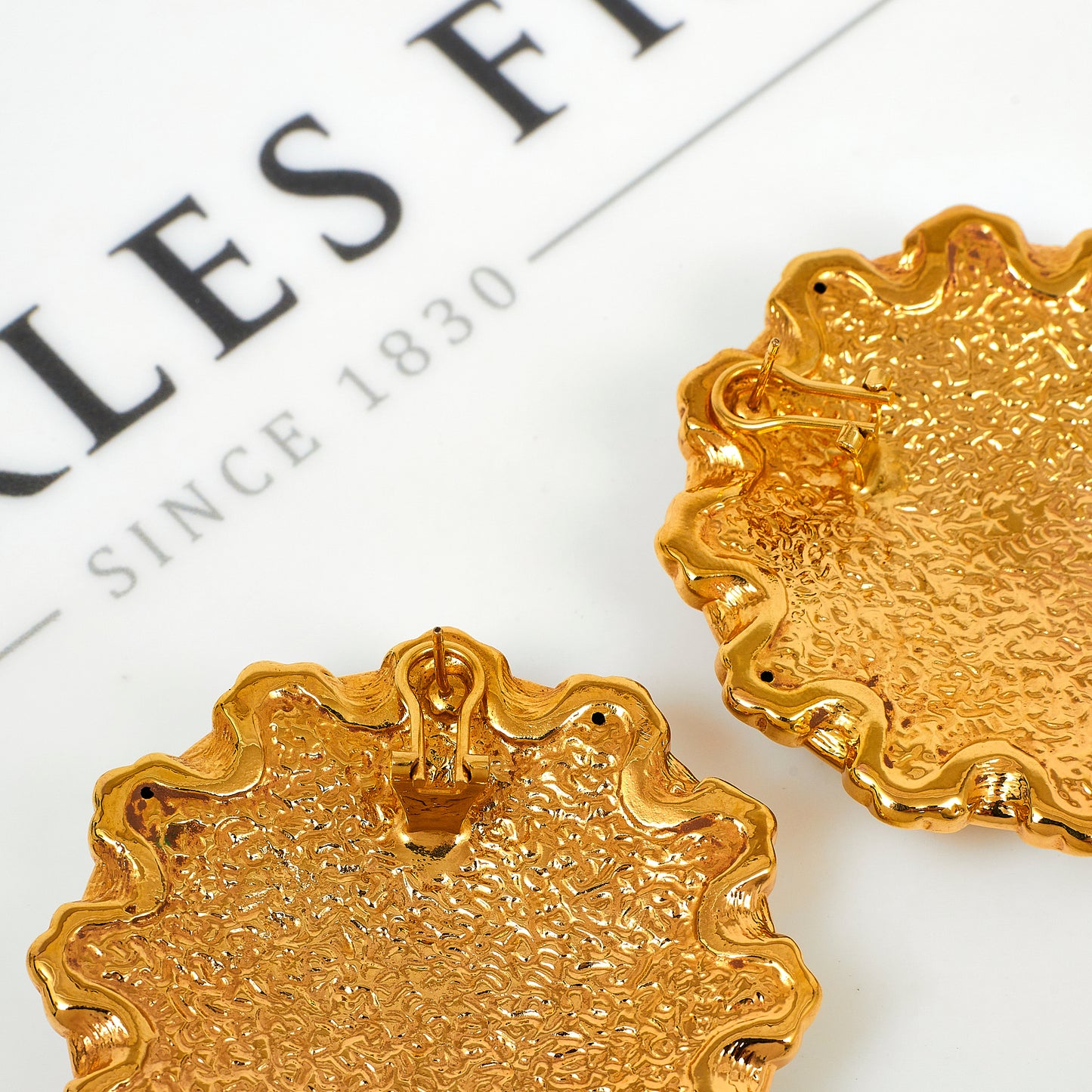 Pre-Owned 18ct Gold Oversized Round 2 Tone Earrings