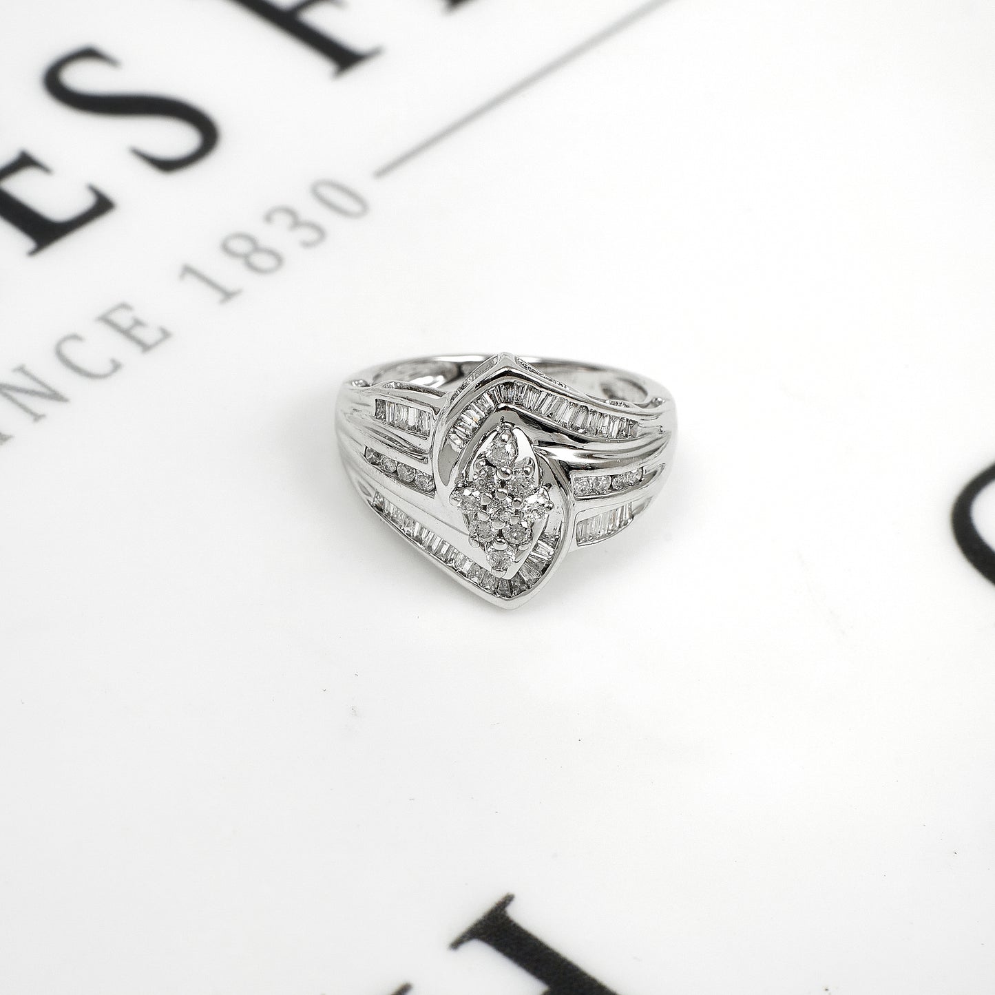 Pre-Owned 9ct White Gold Diamond Cluster Ring Size L