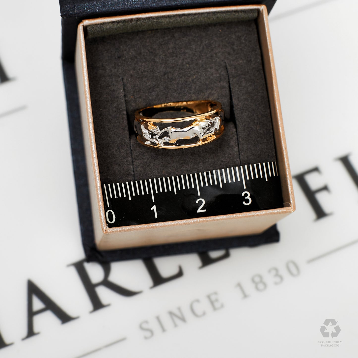 Pre-Owned 9ct Gold Two-Tone Panther Band Ring Size M