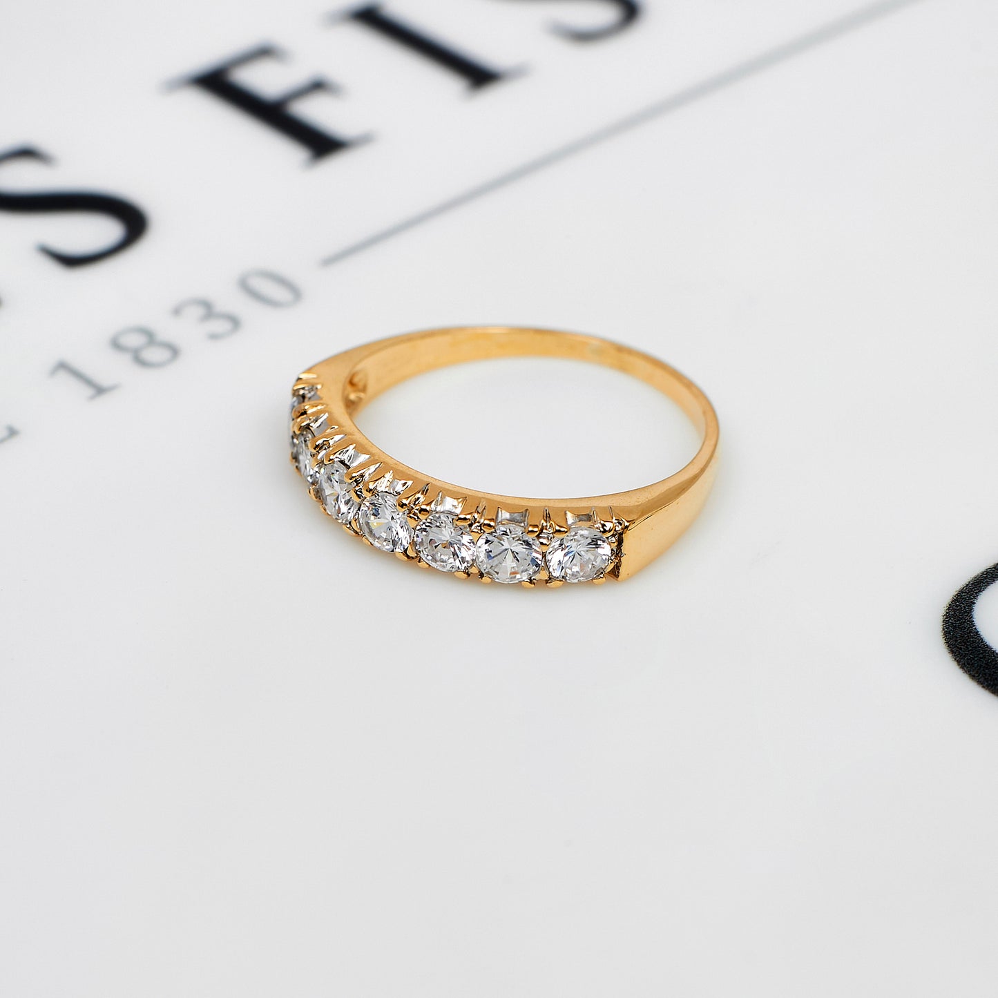 Pre-Owned 9ct Gold 7 CZ Dress Ring Size S