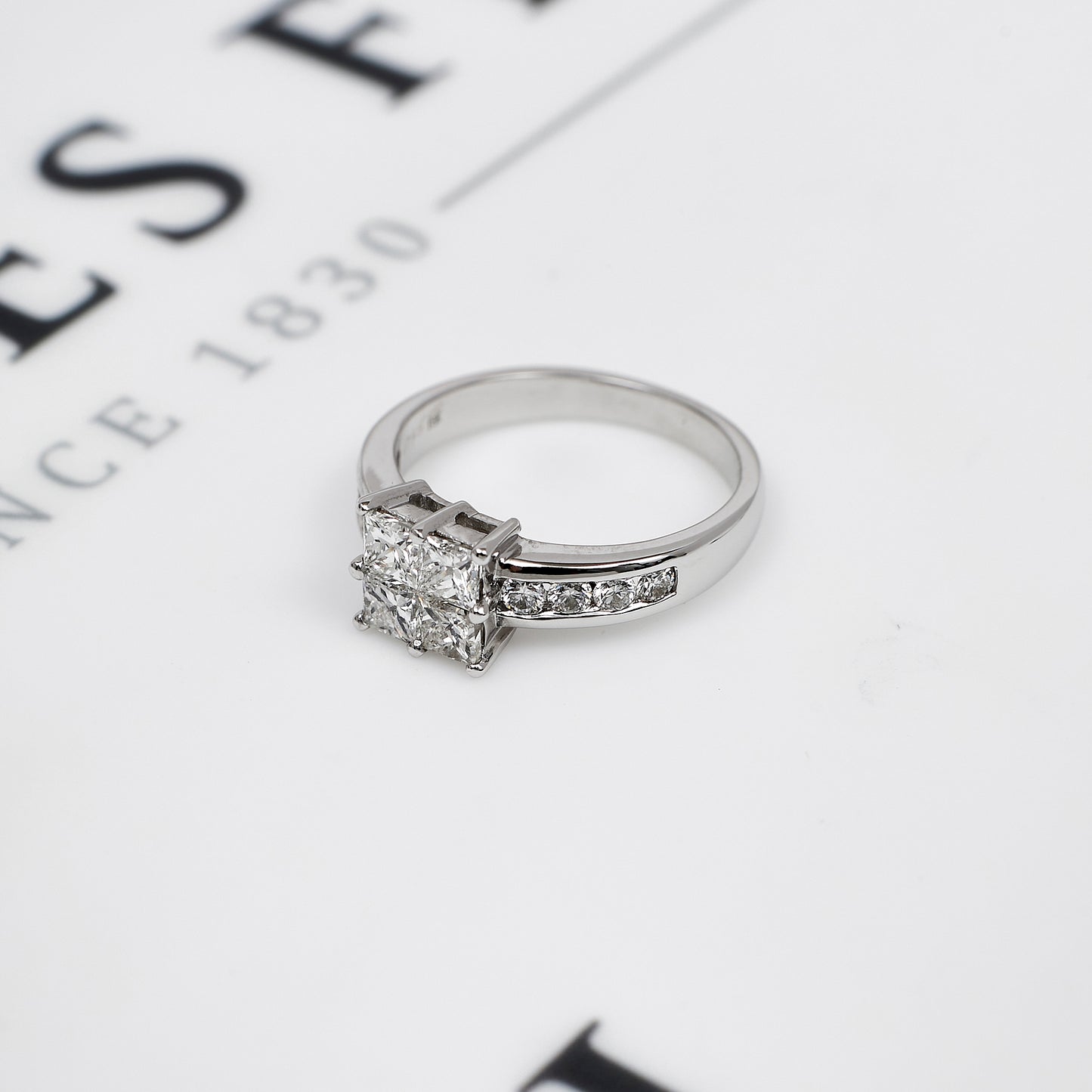 Pre-Owned 18ct White Gold Princess Cut Diamond Cluster Ring