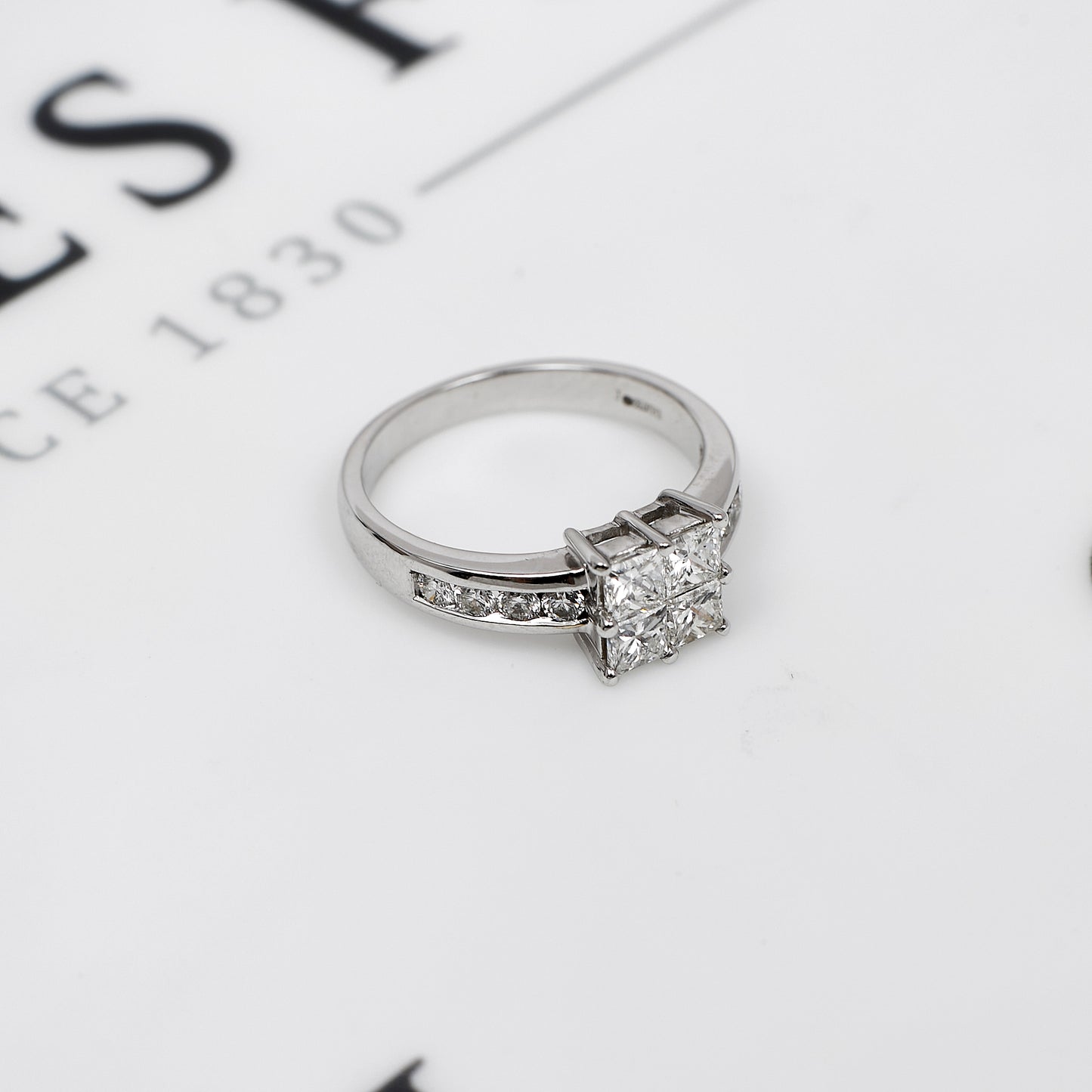 Pre-Owned 18ct White Gold Princess Cut Diamond Cluster Ring